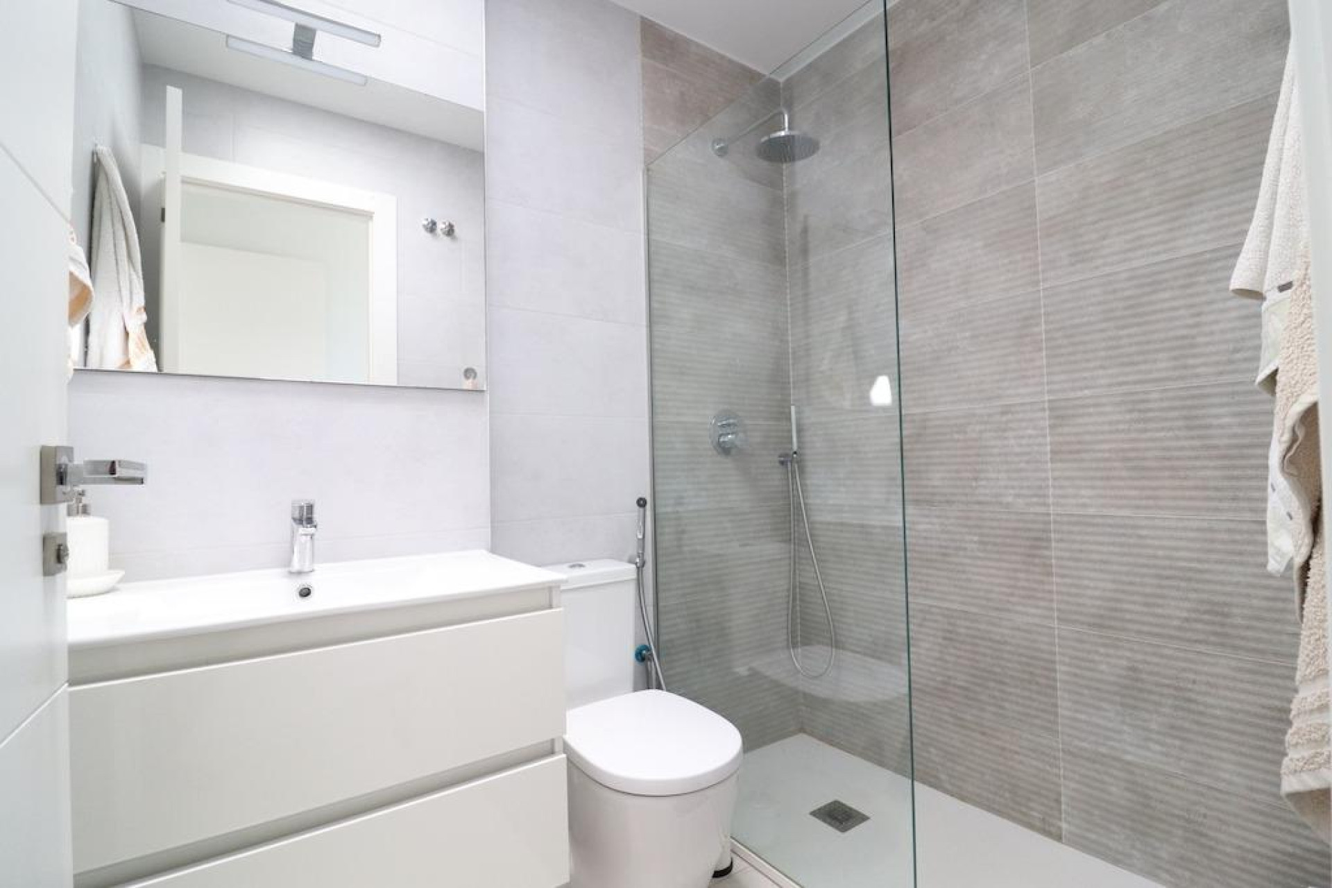 Odsprzedaż - Villa - San Miguel de Salinas - Urbanizaciones