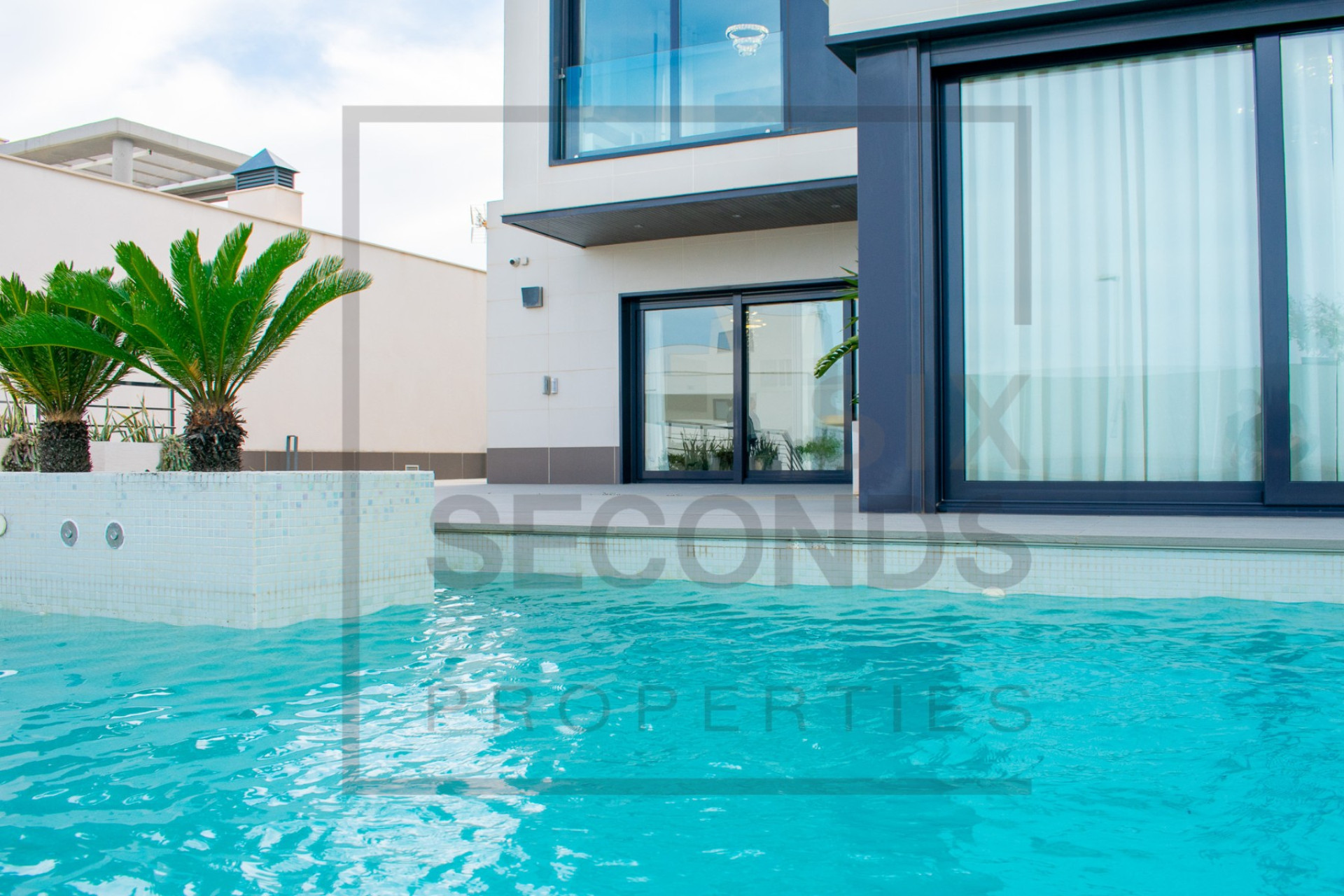 Odsprzedaż - Villa - San Miguel de Salinas - Urbanizaciones