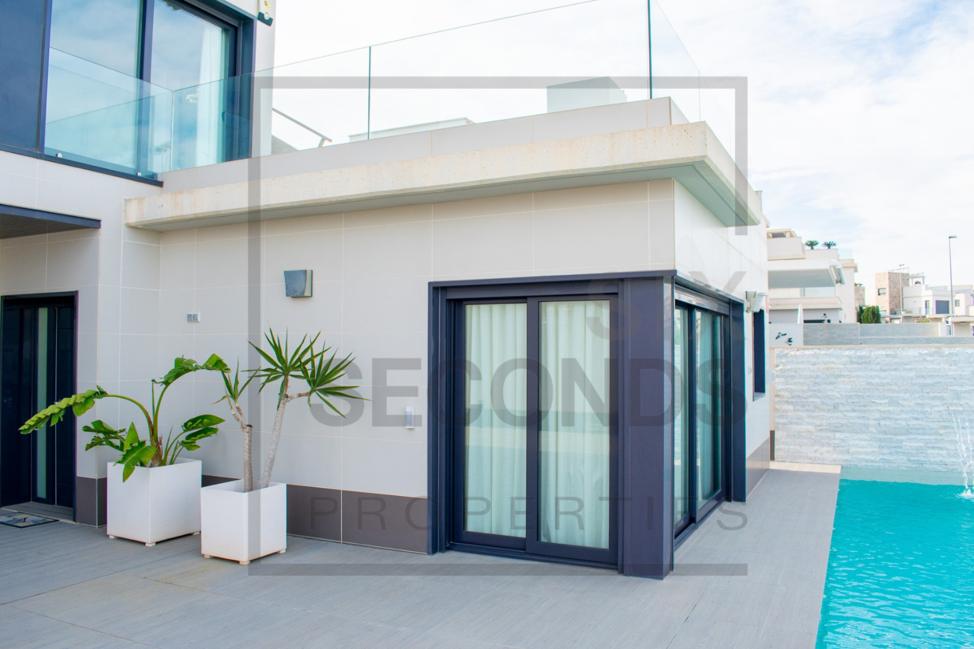 Odsprzedaż - Villa - San Miguel de Salinas - Urbanizaciones