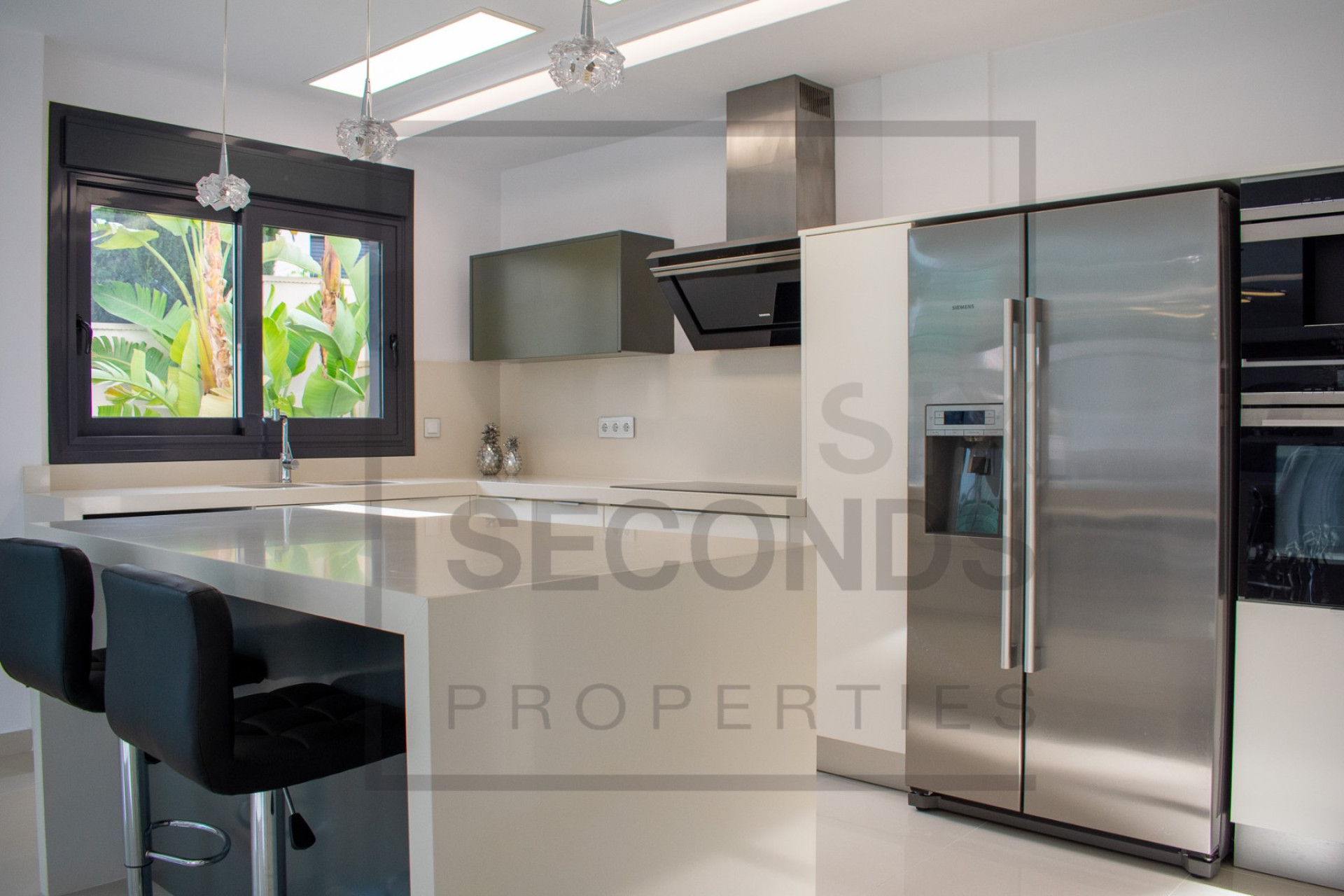 Odsprzedaż - Villa - San Miguel de Salinas - Urbanizaciones