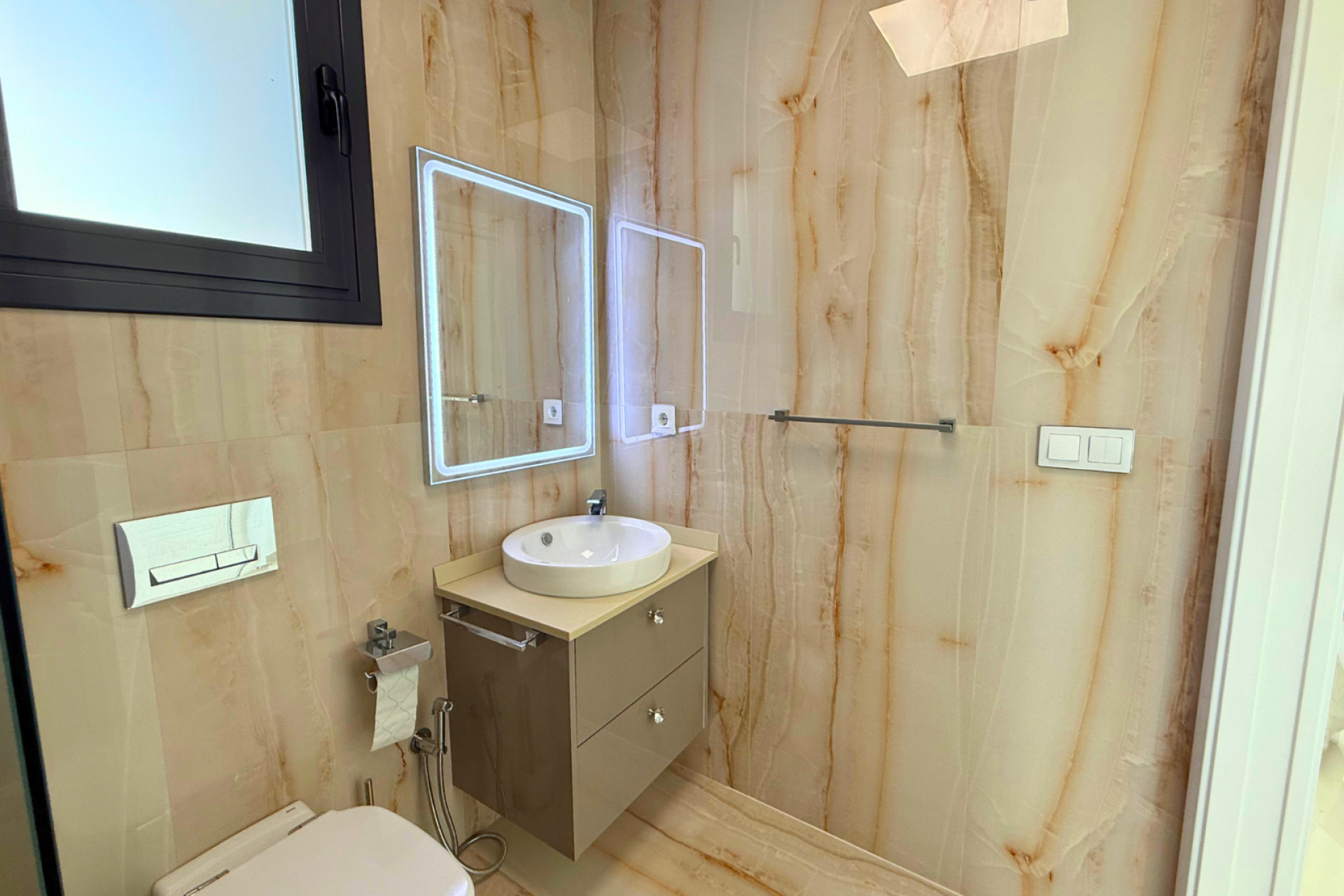 Odsprzedaż - Villa - San Miguel de Salinas