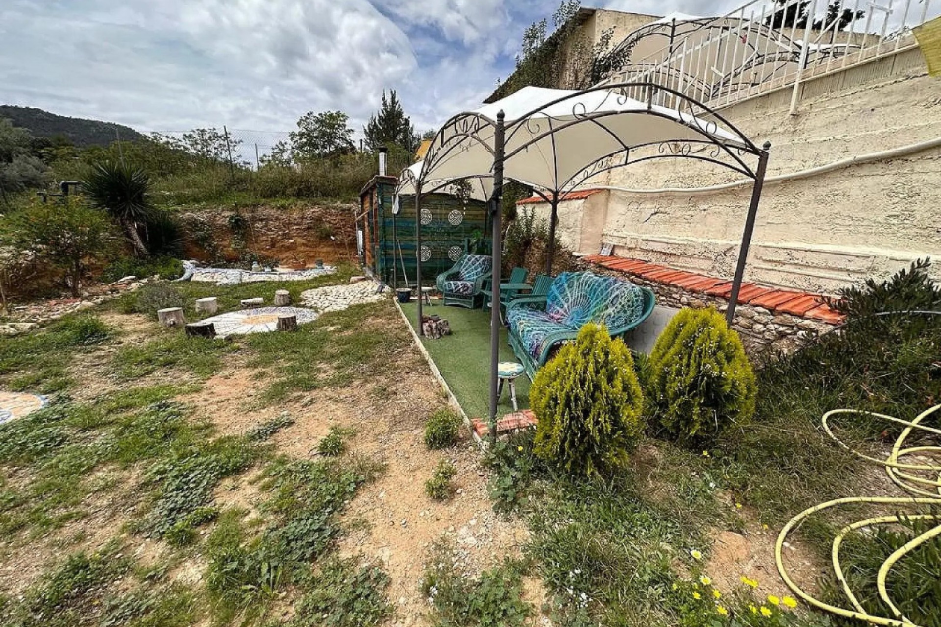 Odsprzedaż - Villa - Sax