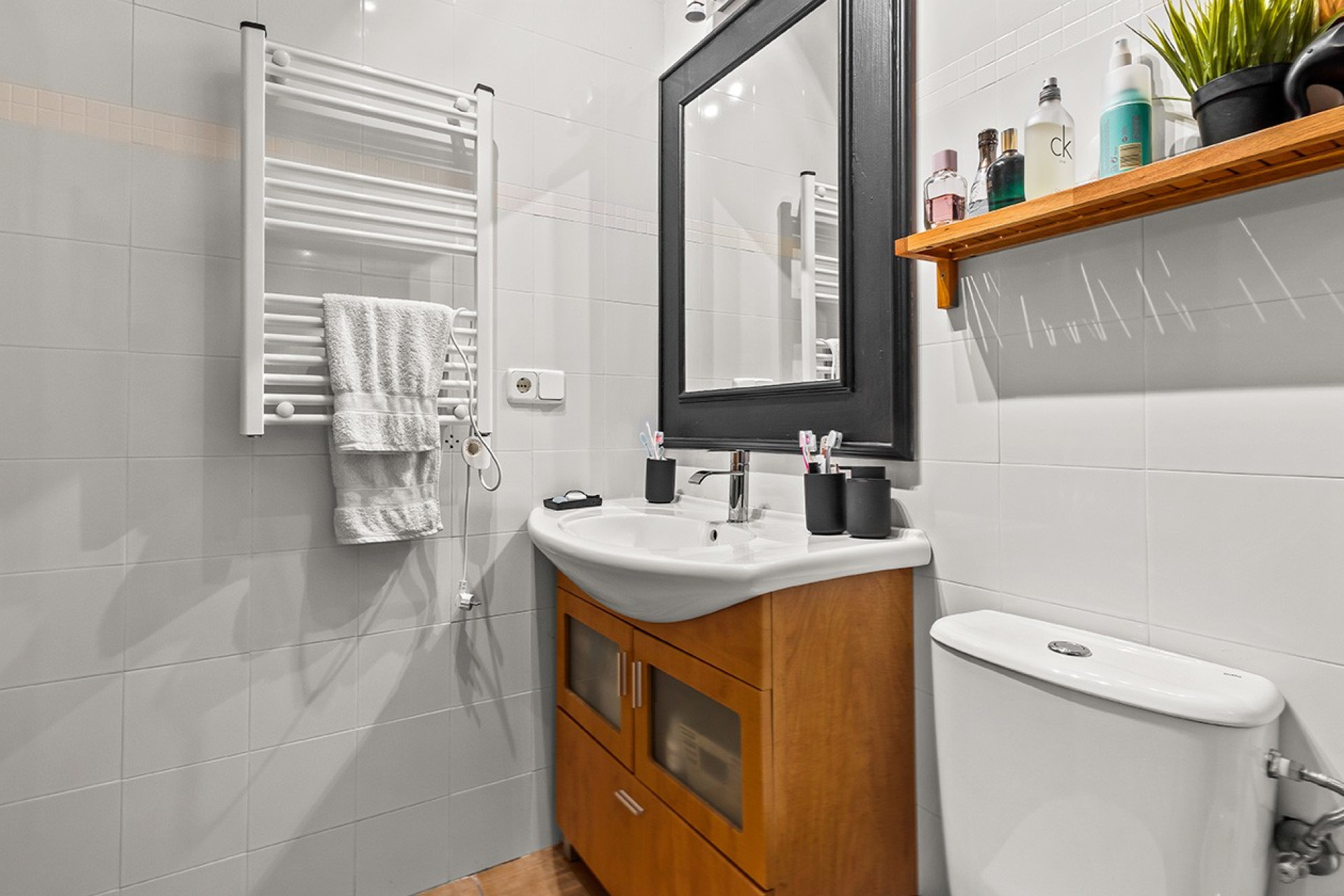 Odsprzedaż - Villa - Torre de la Horadada - Pueblo Latino