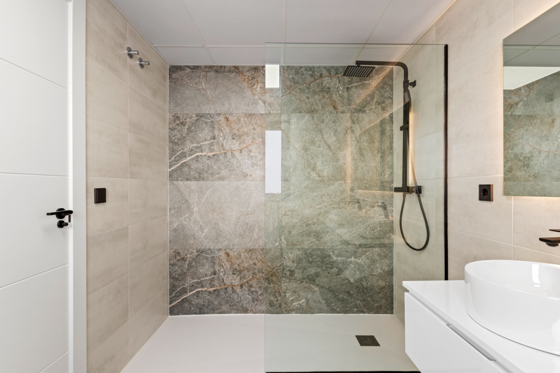 Odsprzedaż - Villa - Torre de la Horadada