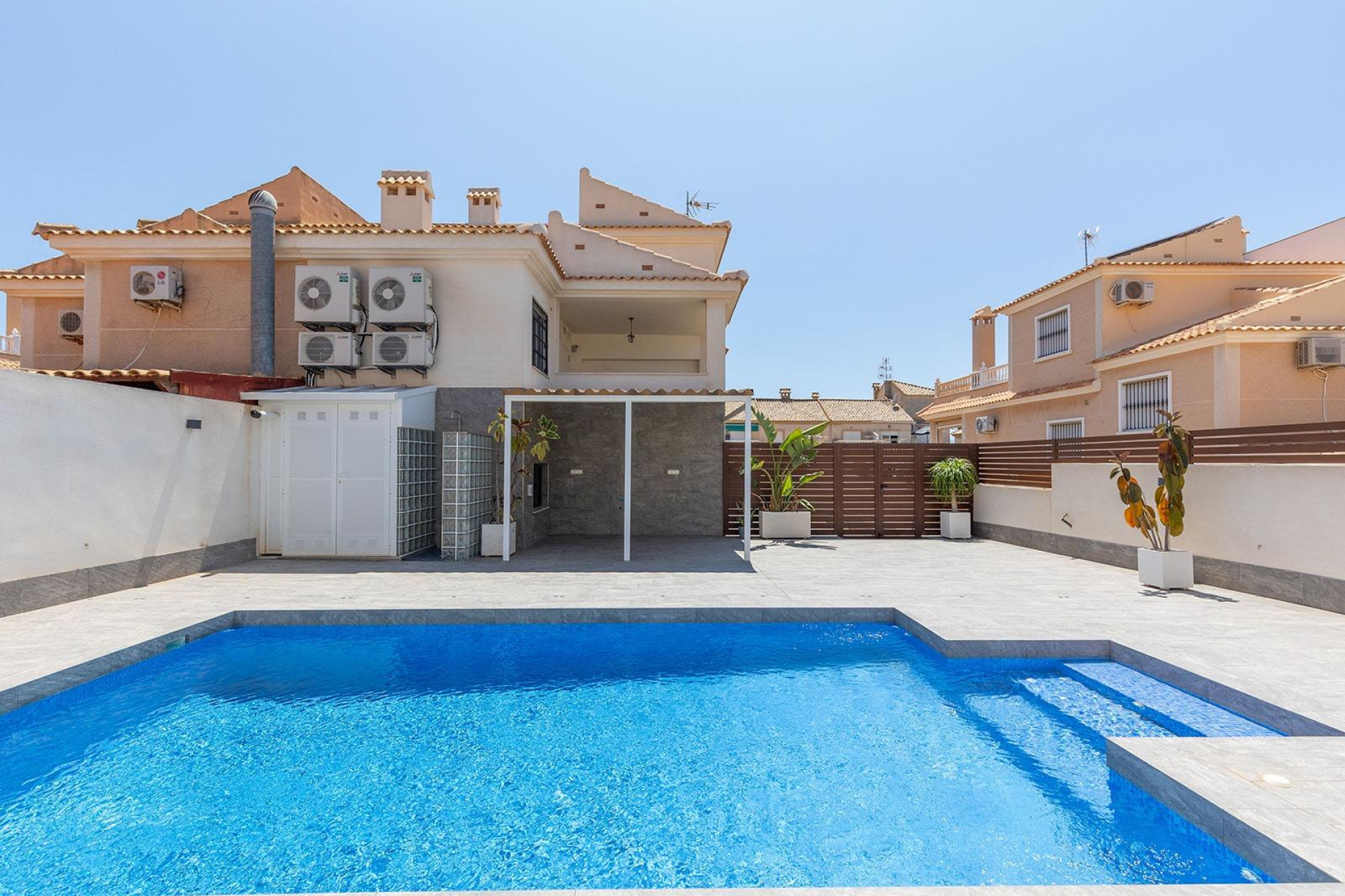 Odsprzedaż - Villa - Torrevieja - Aguas Nuevas