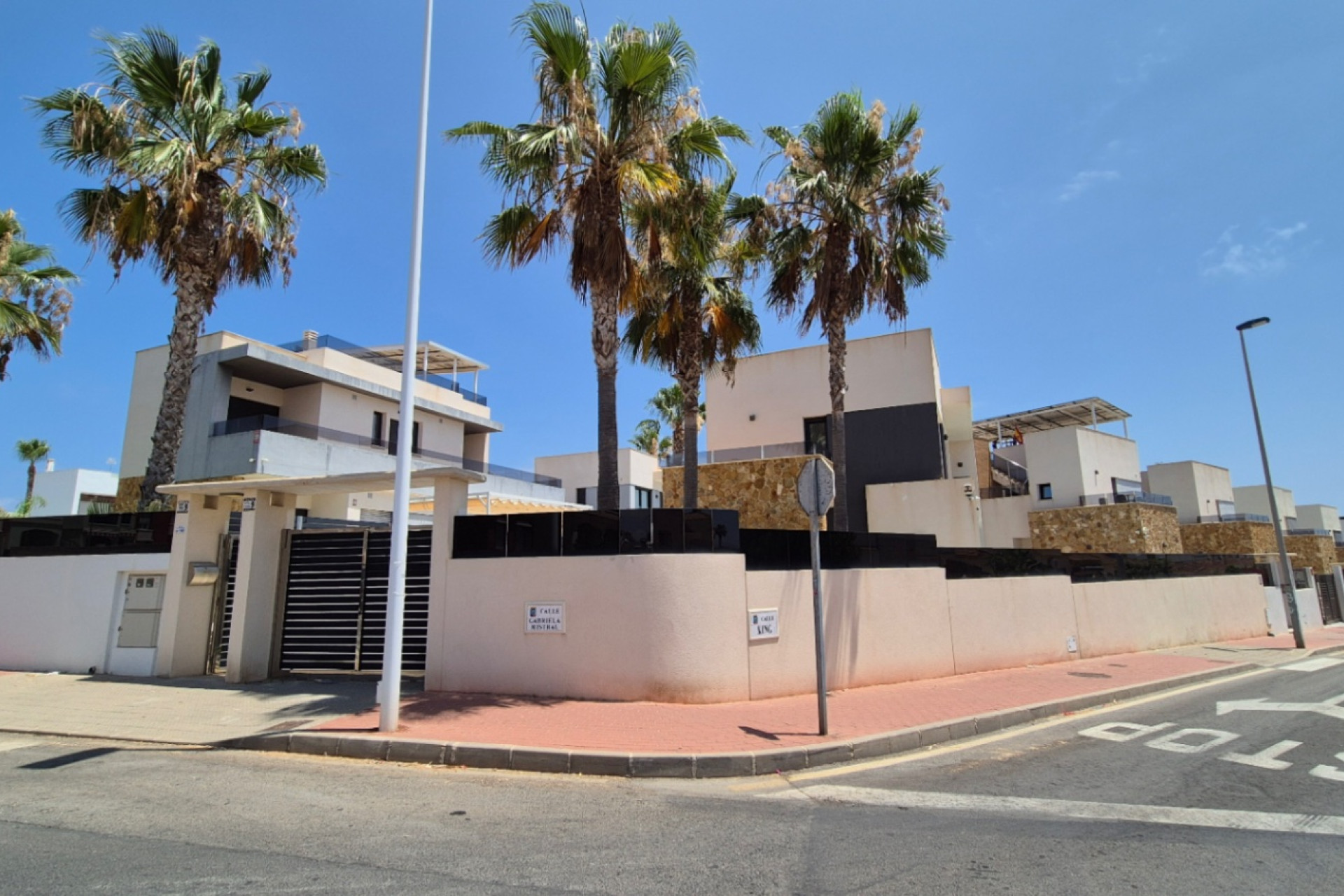 Odsprzedaż - Villa - Torrevieja - Costa Blanca Sur