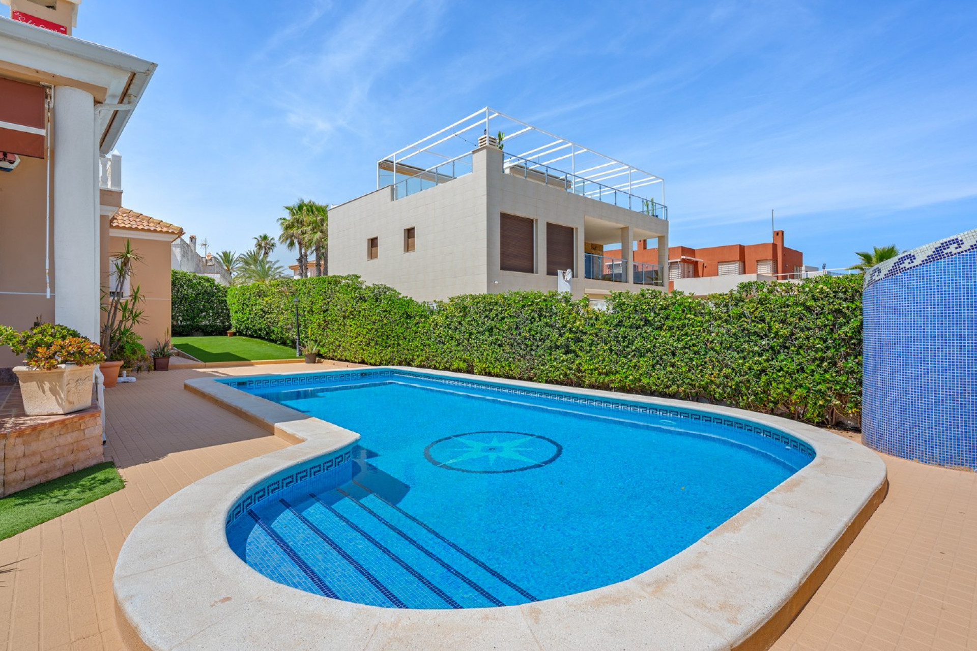 Odsprzedaż - Villa - Torrevieja - La Mata