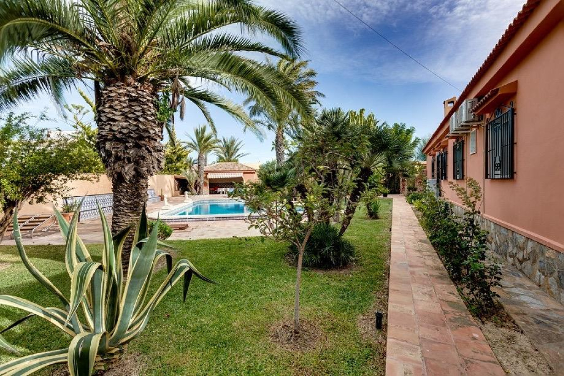 Odsprzedaż - Villa - Torrevieja - La Siesta - El Salado -  Torreta
