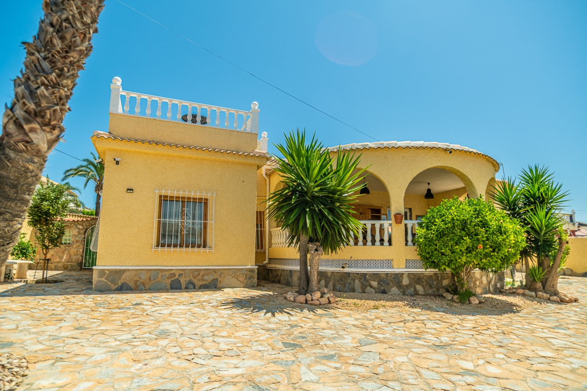 Odsprzedaż - Villa - Torrevieja - La Siesta