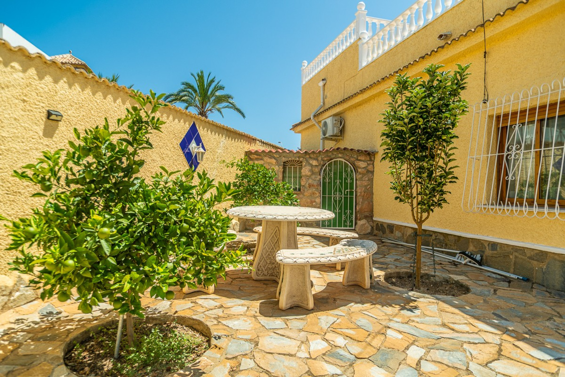 Odsprzedaż - Villa - Torrevieja - La Siesta