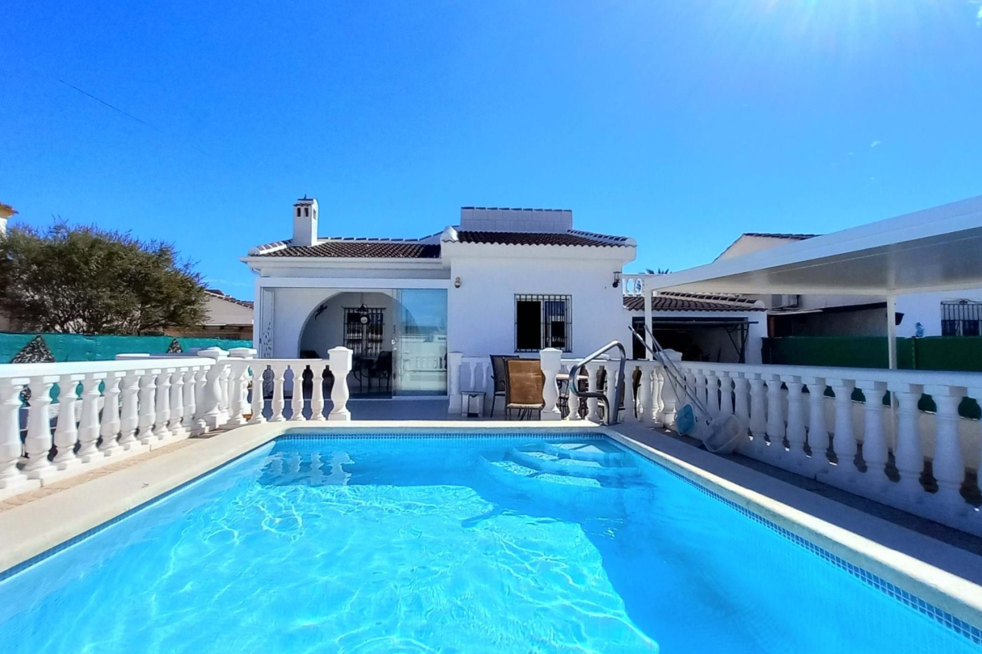 Odsprzedaż - Villa - Torrevieja - La Siesta