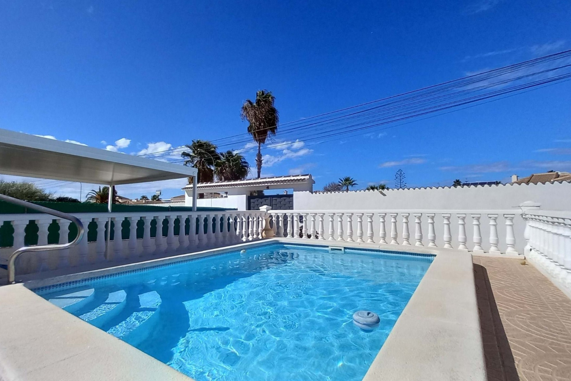 Odsprzedaż - Villa - Torrevieja - La Siesta