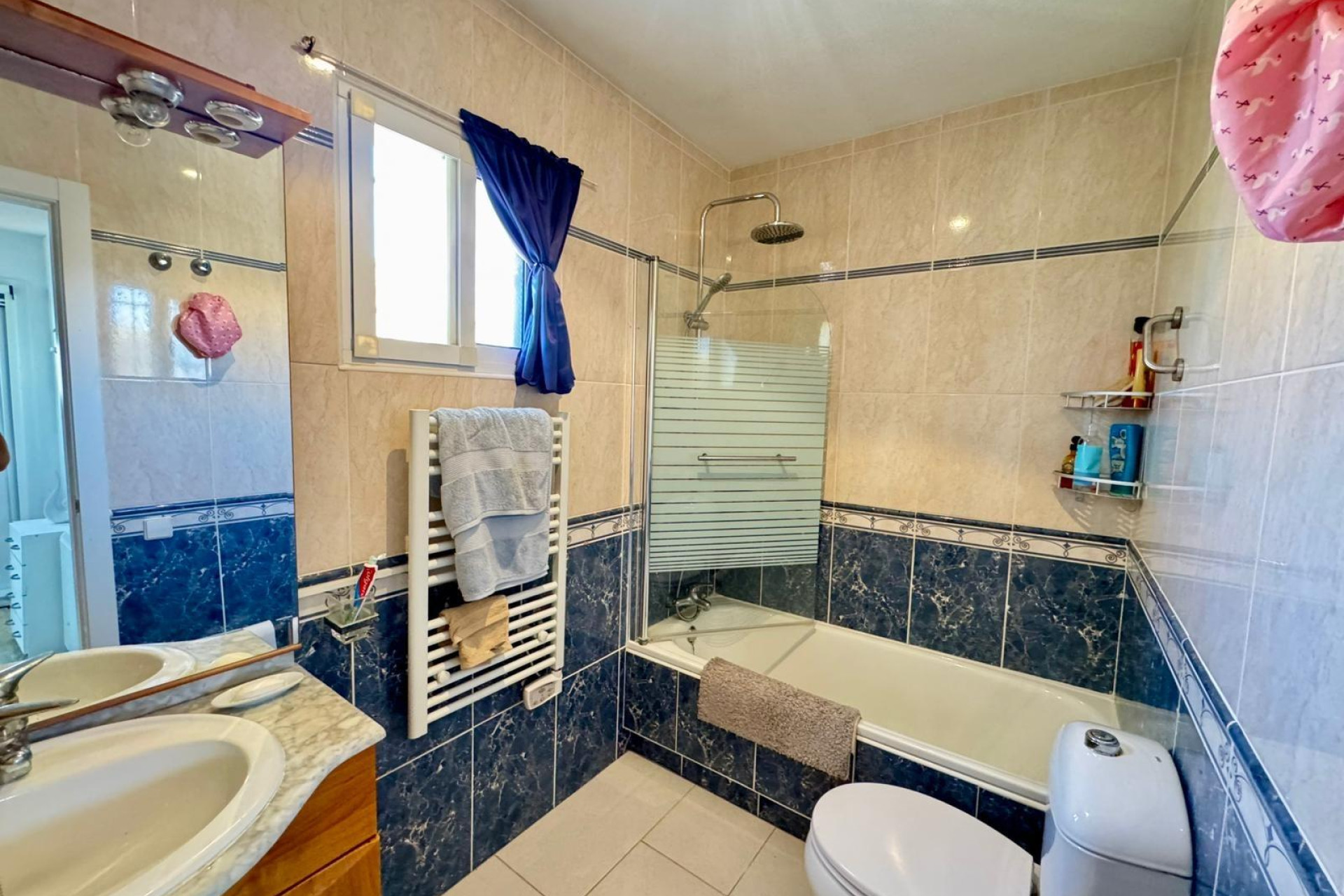 Odsprzedaż - Villa - Torrevieja - Los Altos