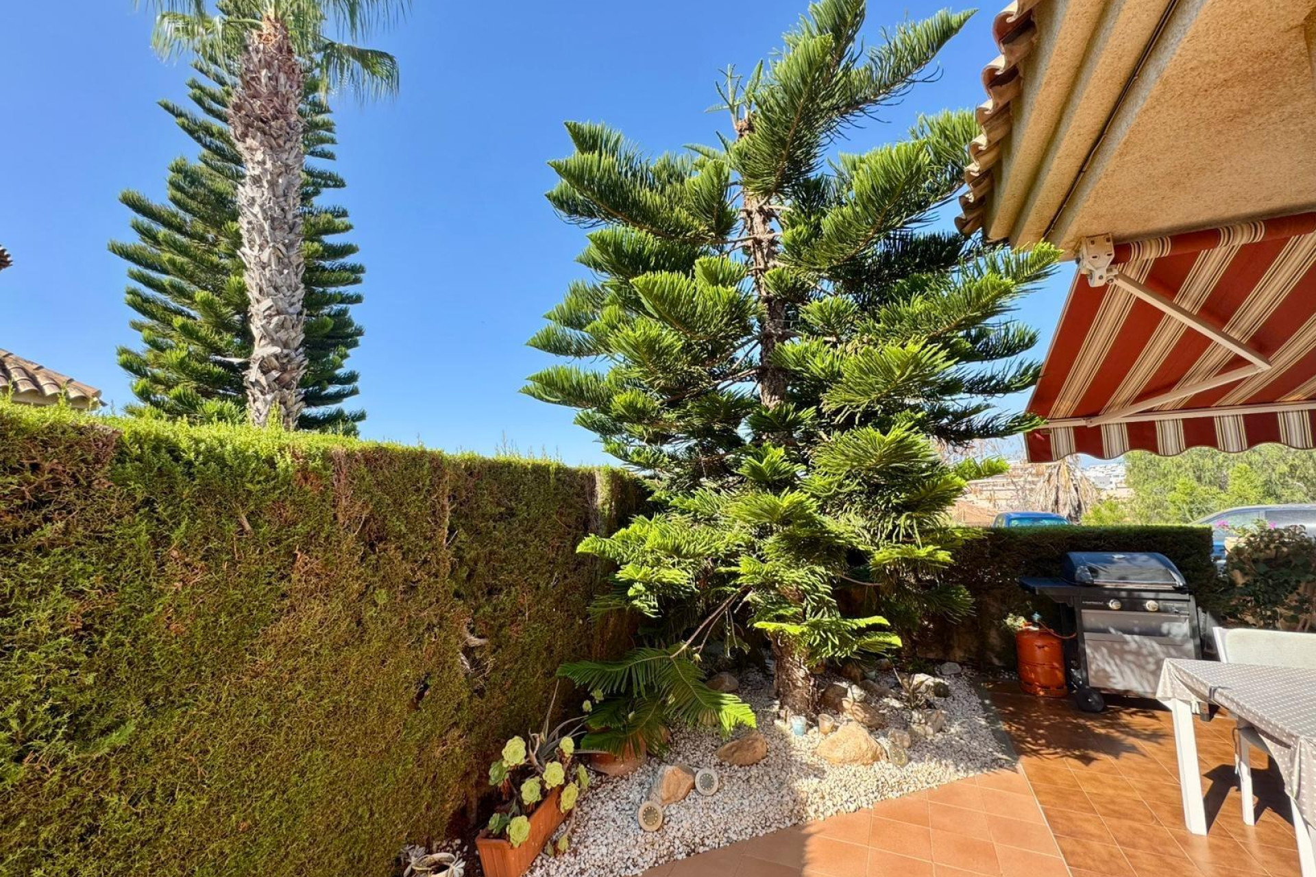 Odsprzedaż - Villa - Torrevieja - Los Altos