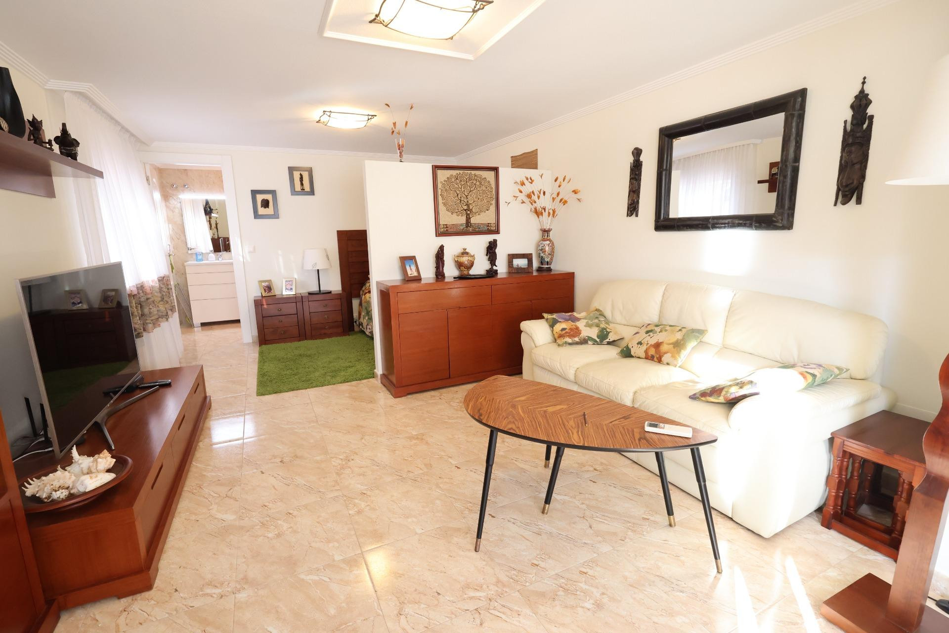 Odsprzedaż - Villa - Torrevieja - Los Balcones