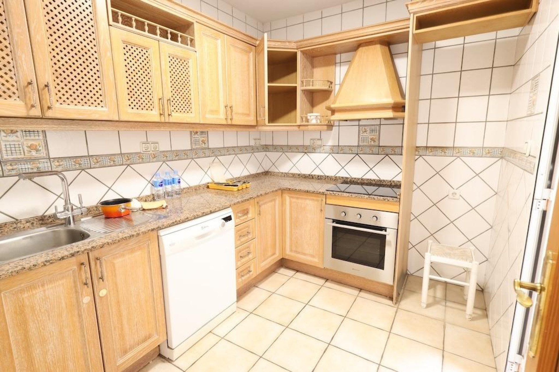 Odsprzedaż - Villa - Torrevieja - Los Balcones