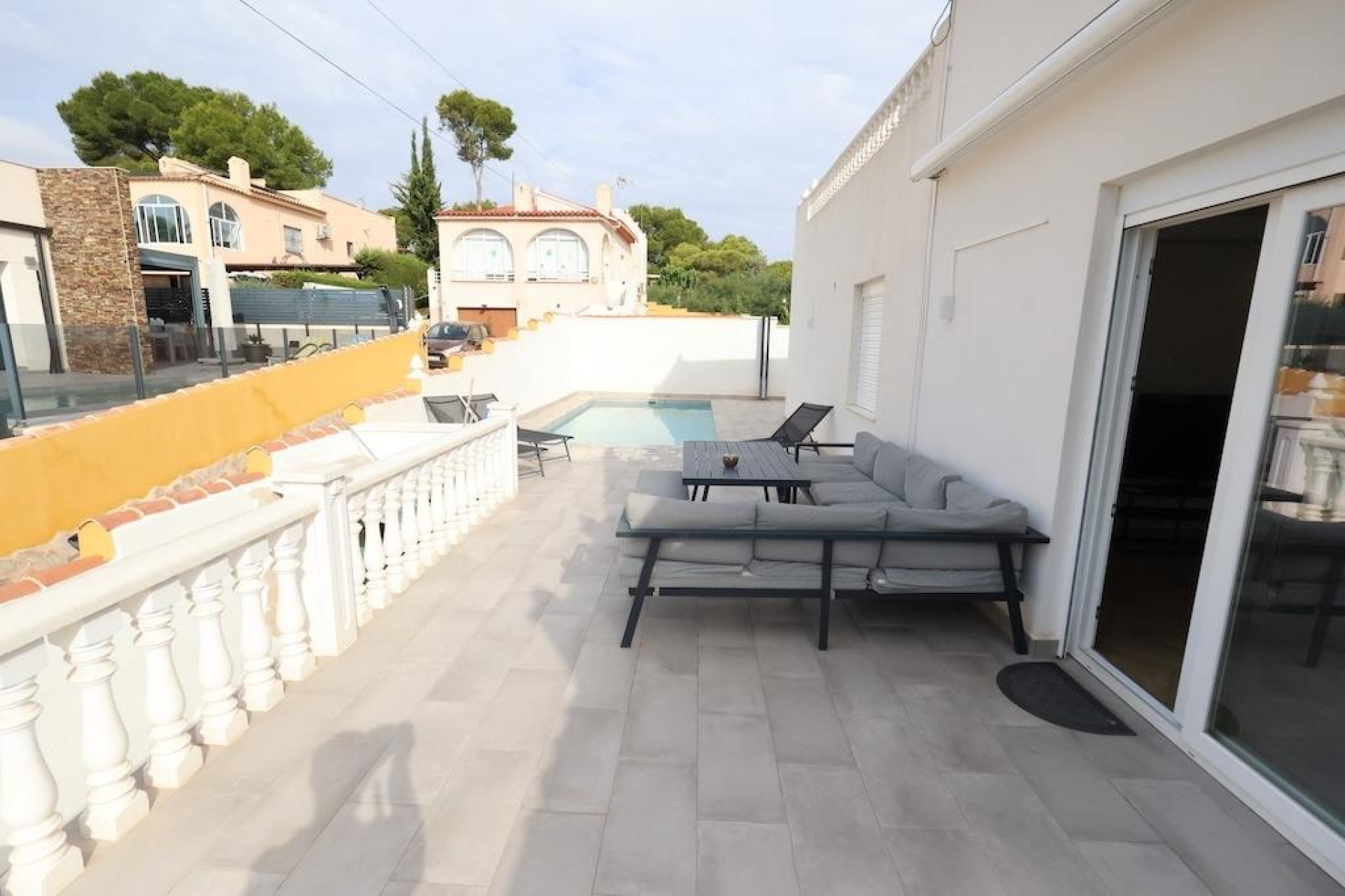 Odsprzedaż - Villa - Torrevieja - Los Balcones
