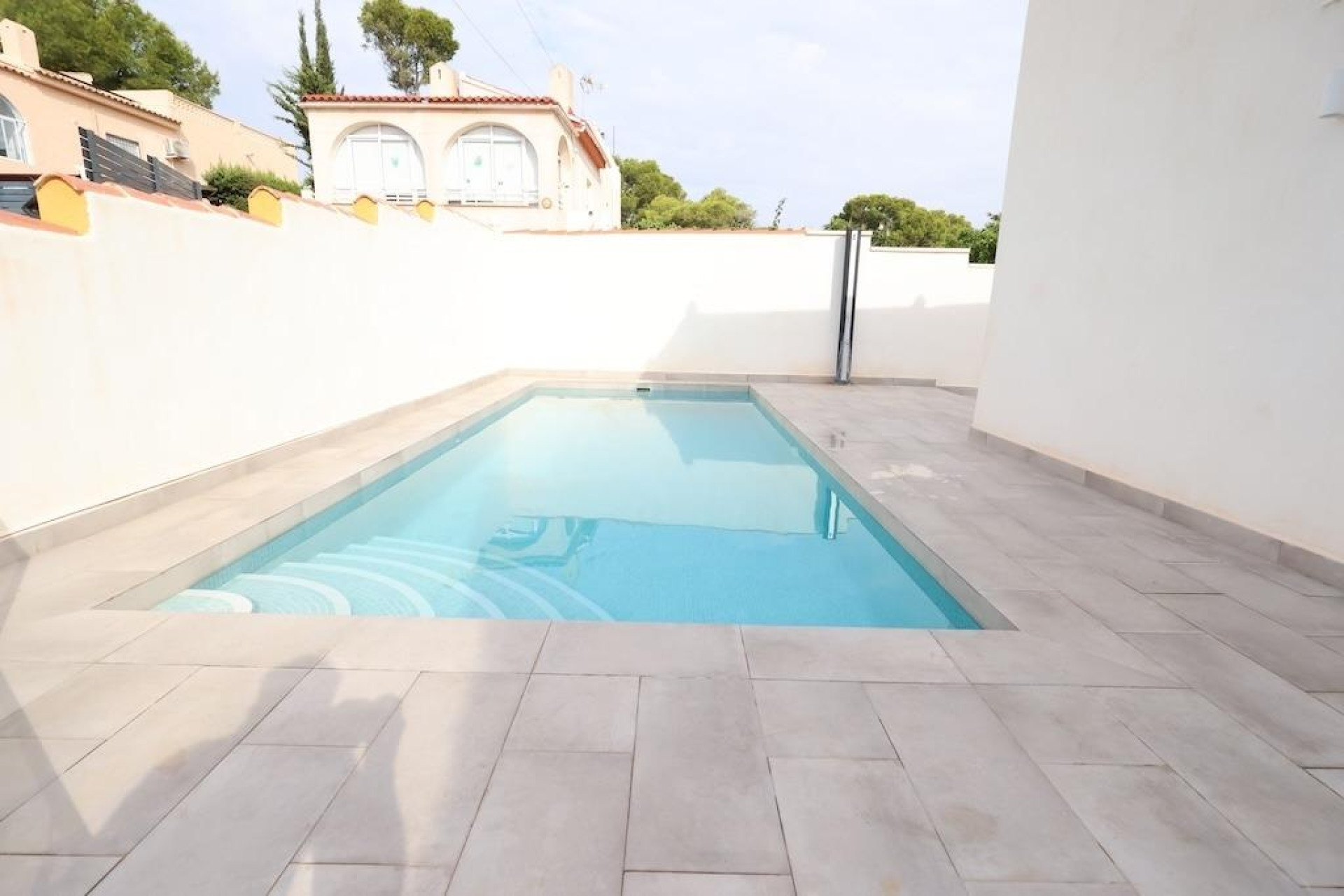 Odsprzedaż - Villa - Torrevieja - Los Balcones