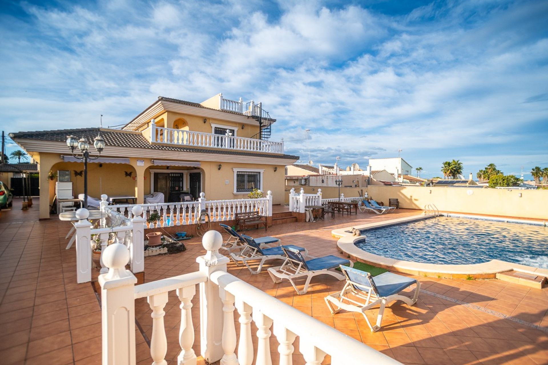Odsprzedaż - Villa - Torrevieja - Los Balcones