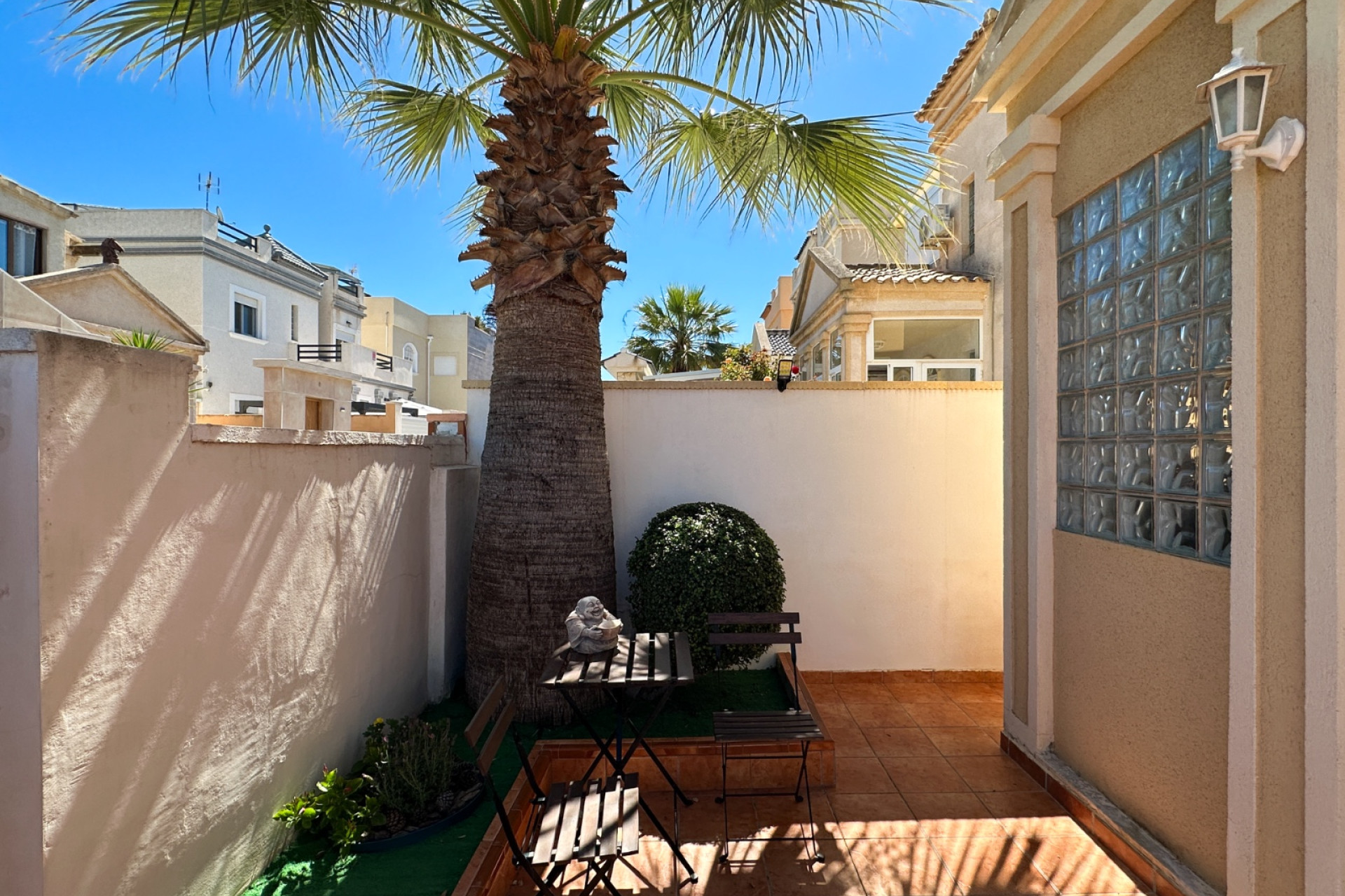Odsprzedaż - Villa - Torrevieja - Nueva Torrevieja - Aguas Nuevas