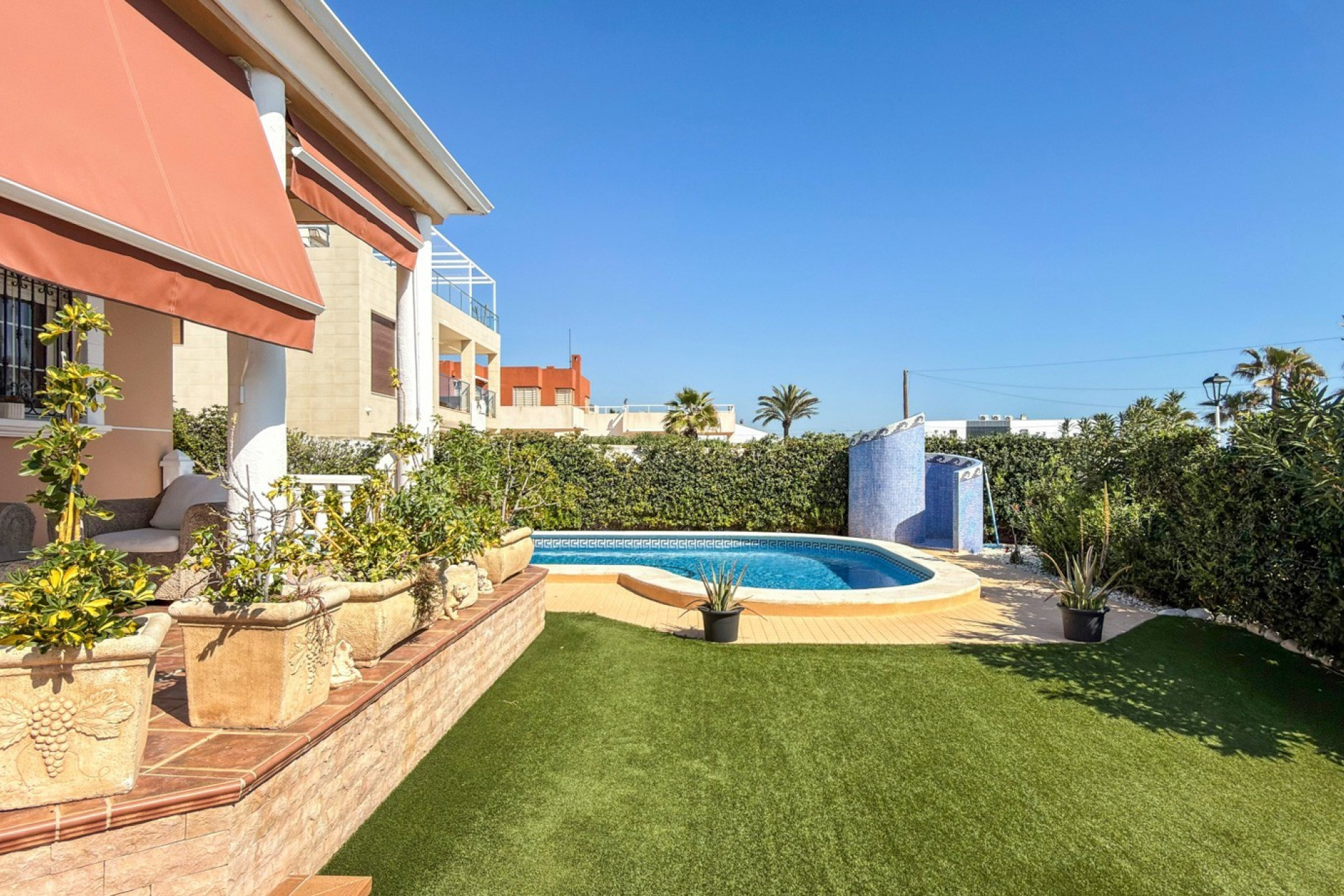 Odsprzedaż - Villa - Torrevieja - Torrelamata - La Mata