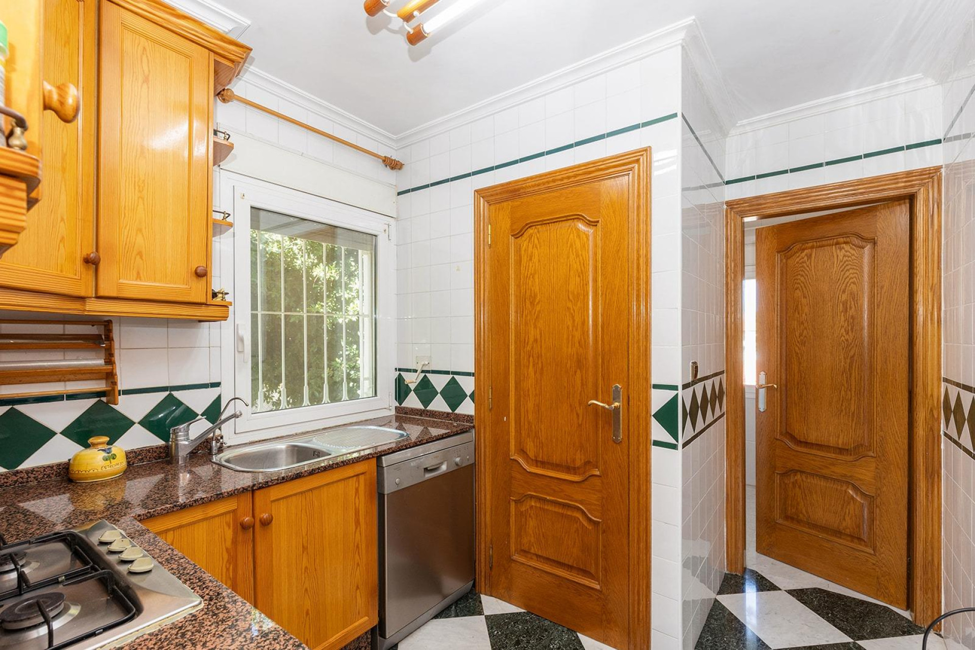 Odsprzedaż - Villa - Torrevieja - Torreta florida