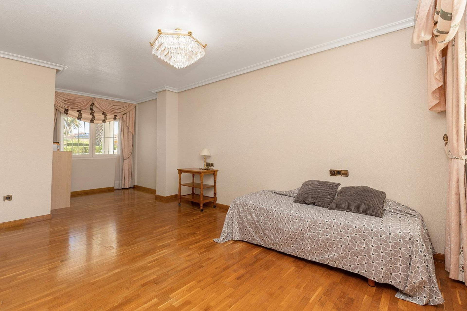 Odsprzedaż - Villa - Torrevieja - Torreta florida