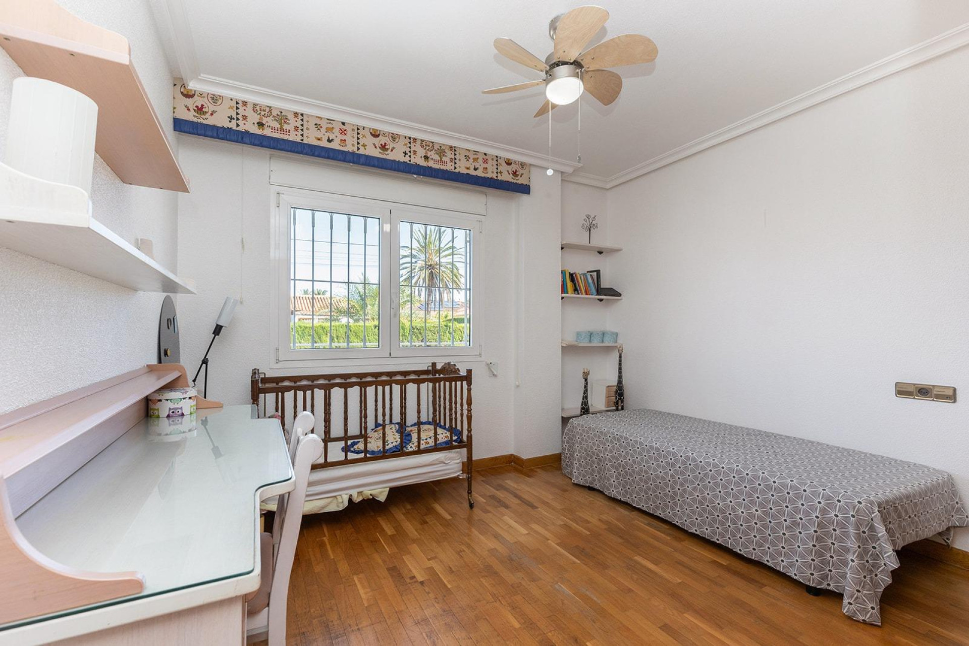 Odsprzedaż - Villa - Torrevieja - Torreta florida