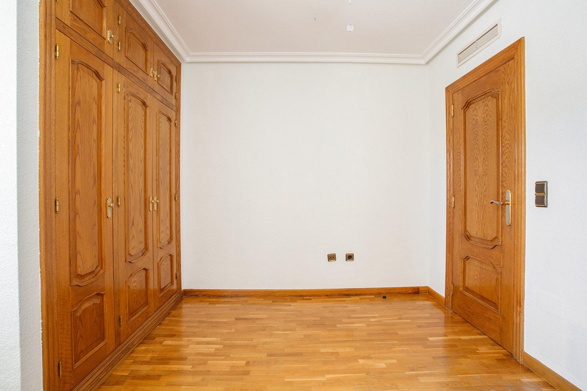 Odsprzedaż - Villa - Torrevieja - Torreta florida