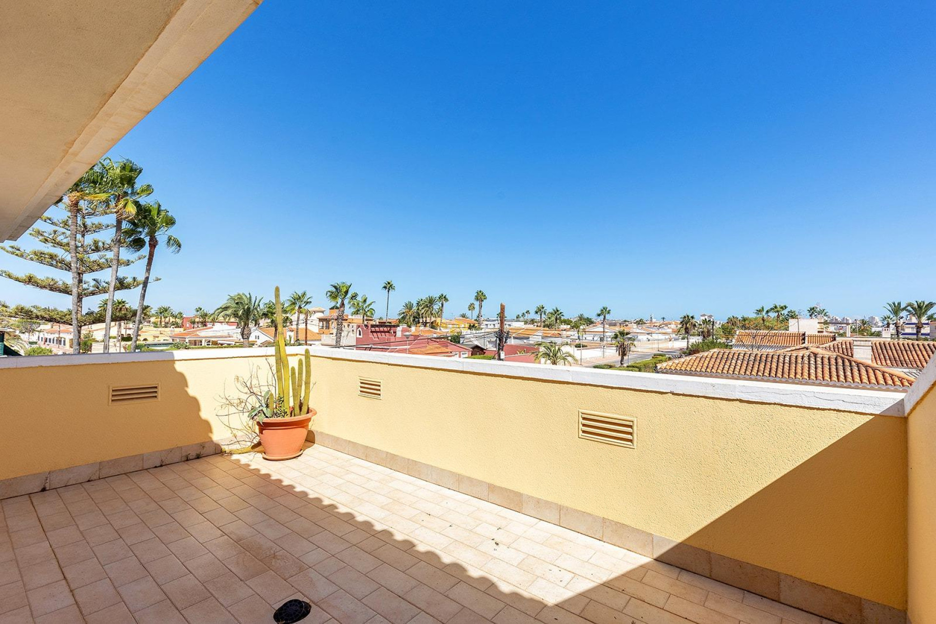 Odsprzedaż - Villa - Torrevieja - Torreta florida