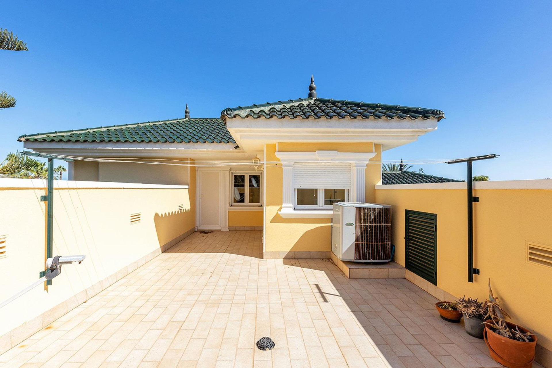 Odsprzedaż - Villa - Torrevieja - Torreta florida