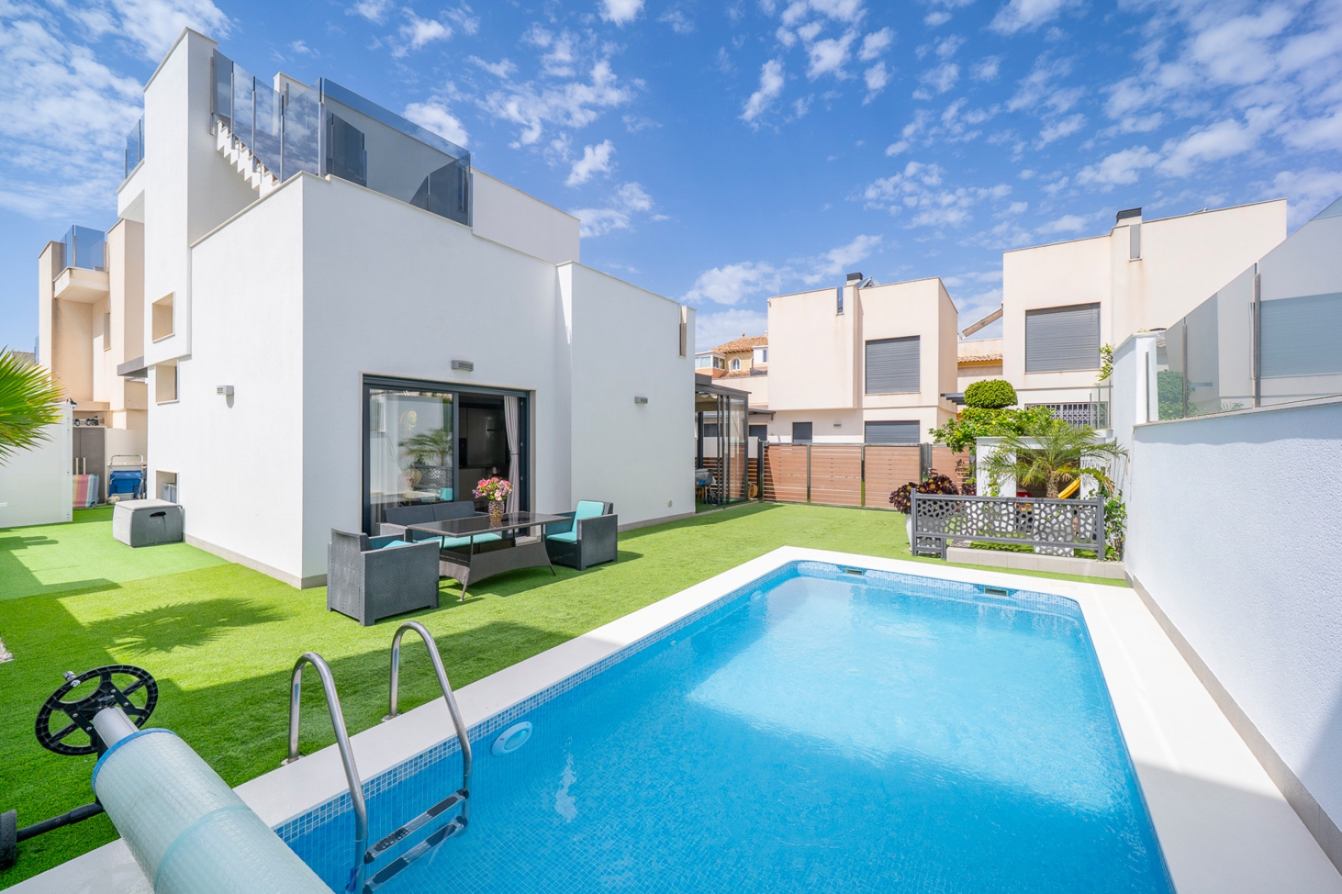 Odsprzedaż - Villa - Torrevieja - torrevieja