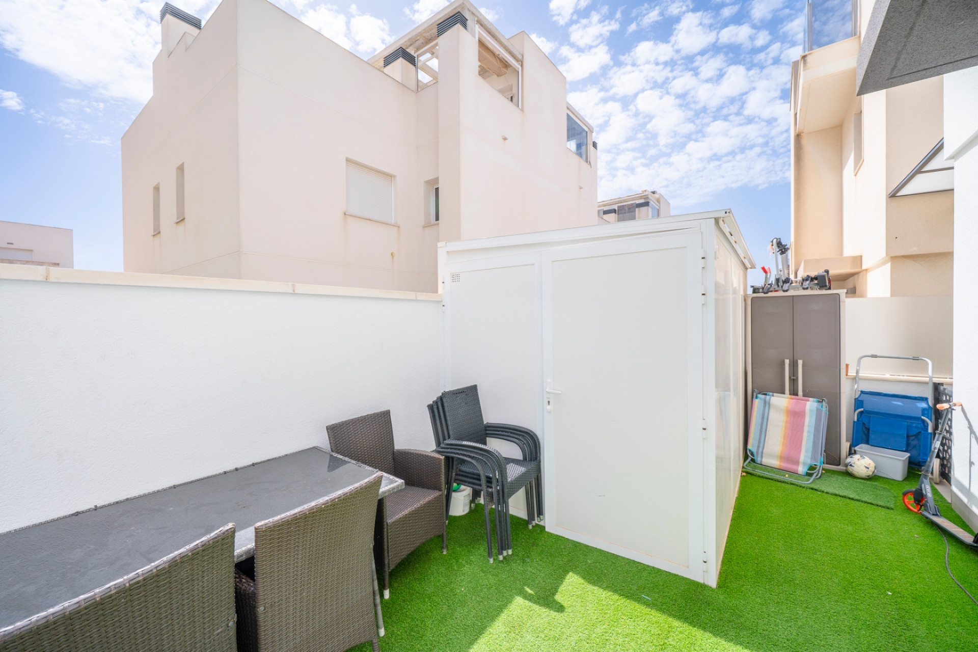 Odsprzedaż - Villa - Torrevieja - torrevieja