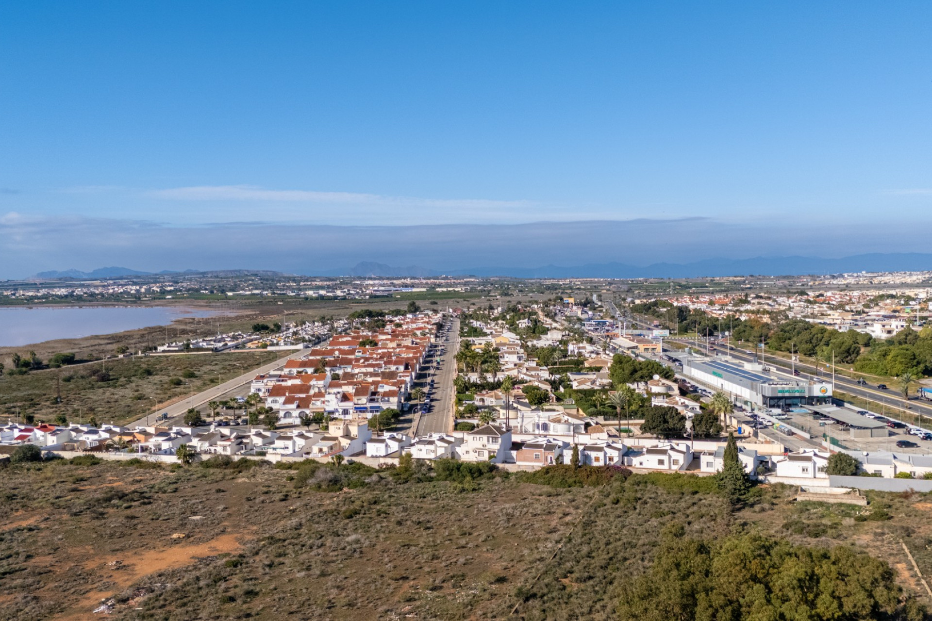 Odsprzedaż - Villa - Torrevieja - Urbanización San Luis