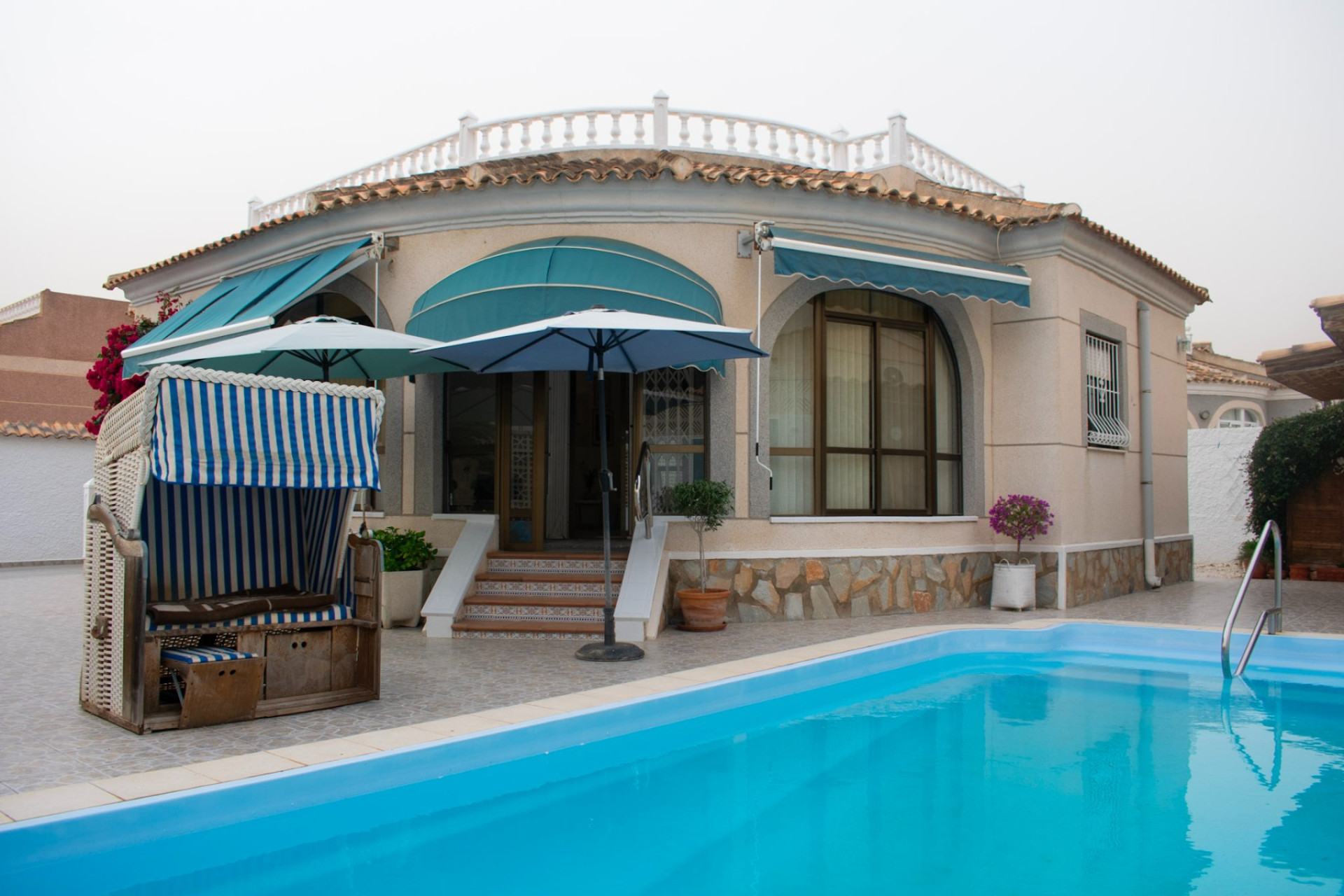 Odsprzedaż - Villa - Torrevieja