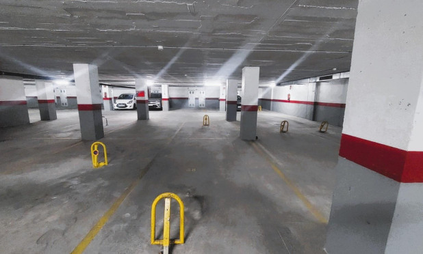 Parking - Reventa - Torrevieja - Playa de los Locos