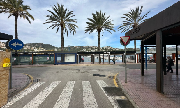 Parking - Revente - Port d'Andratx - Andratx