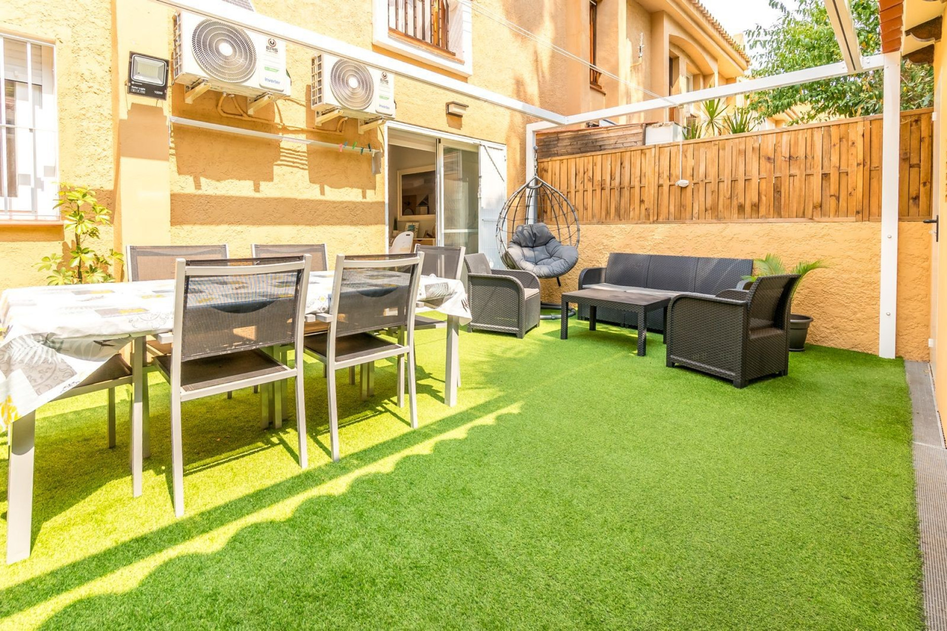 Resale - Apartment / flat - Albir