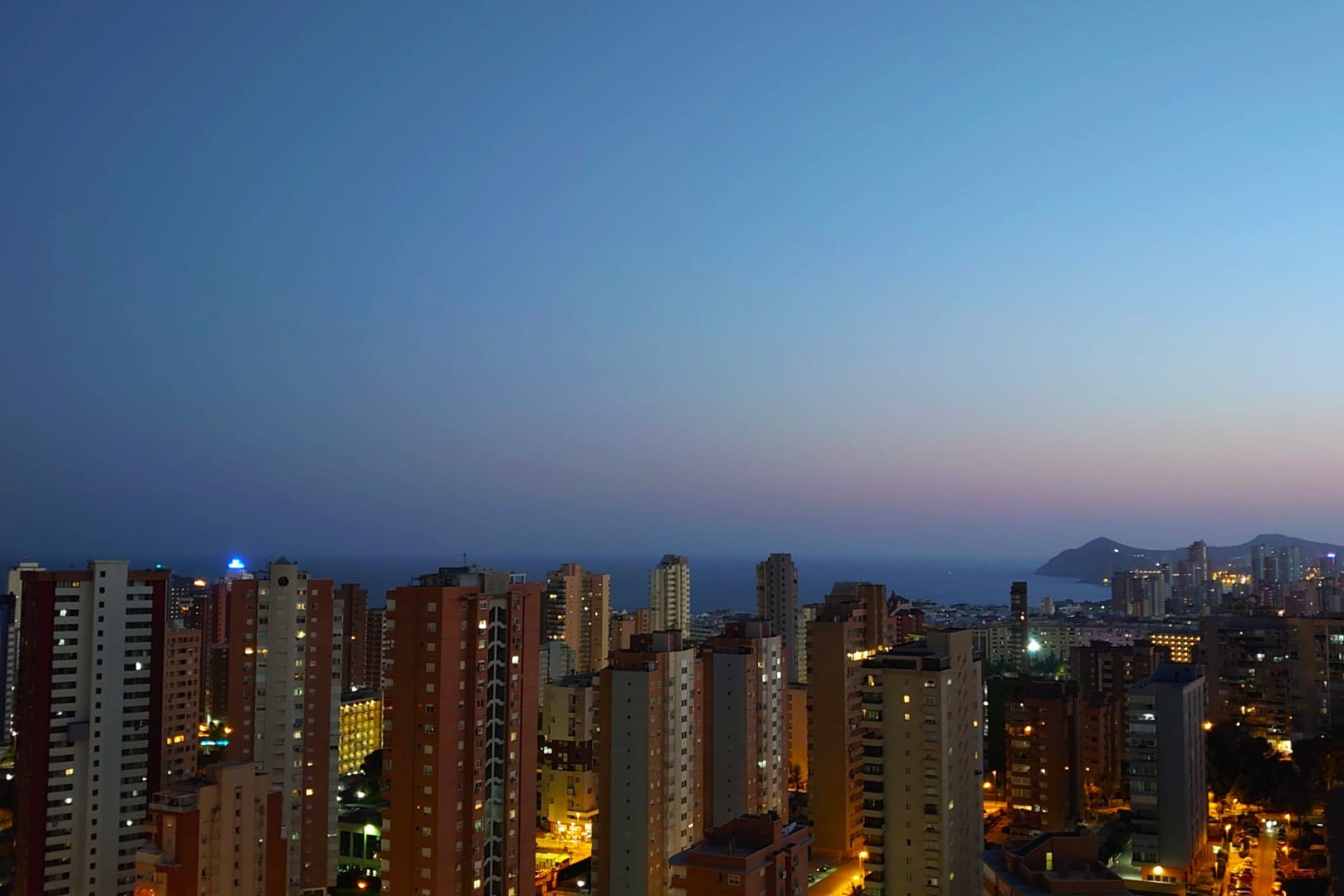 Resale - Apartment / flat - Benidorm - Levante