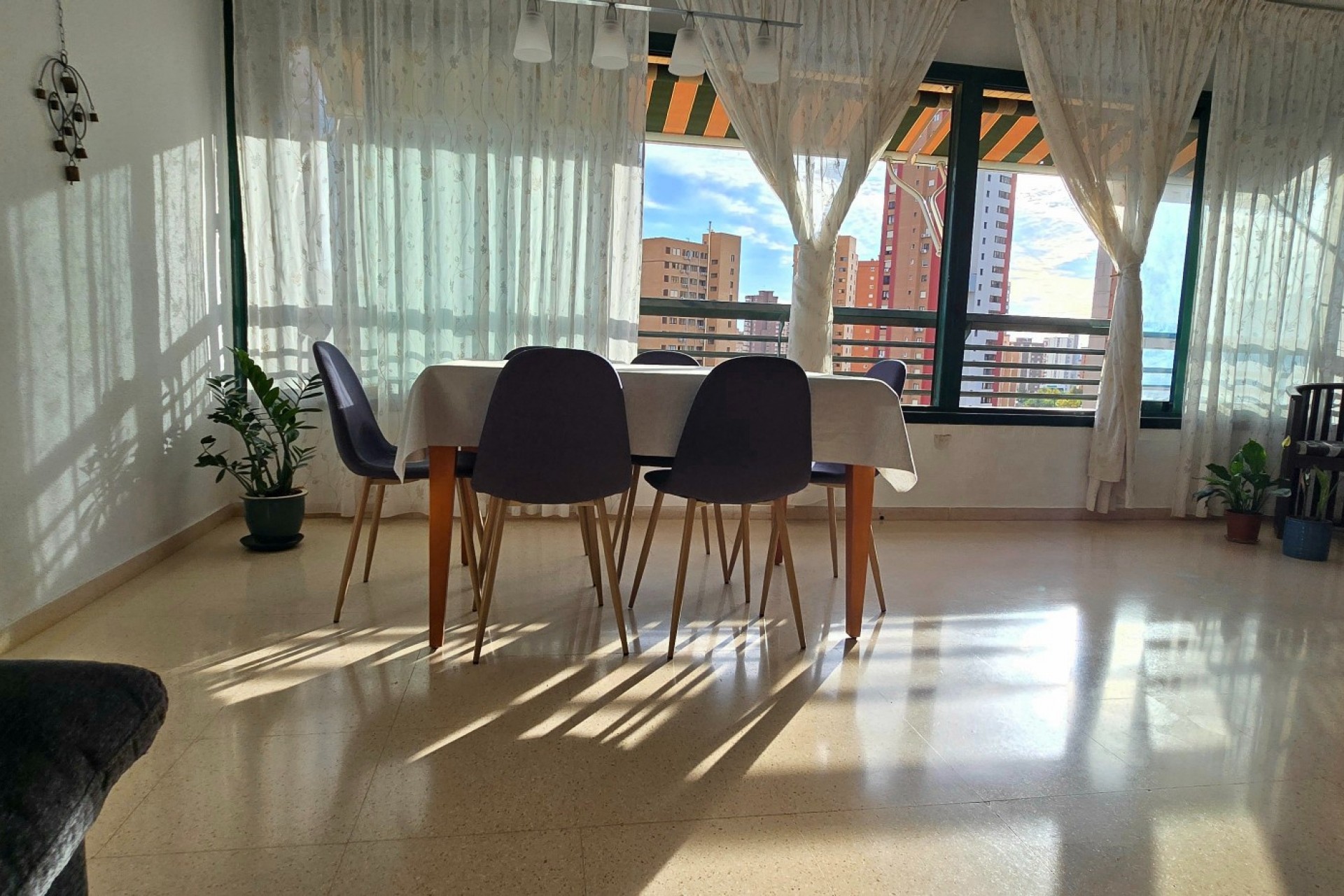 Resale - Apartment / flat - Benidorm - Levante