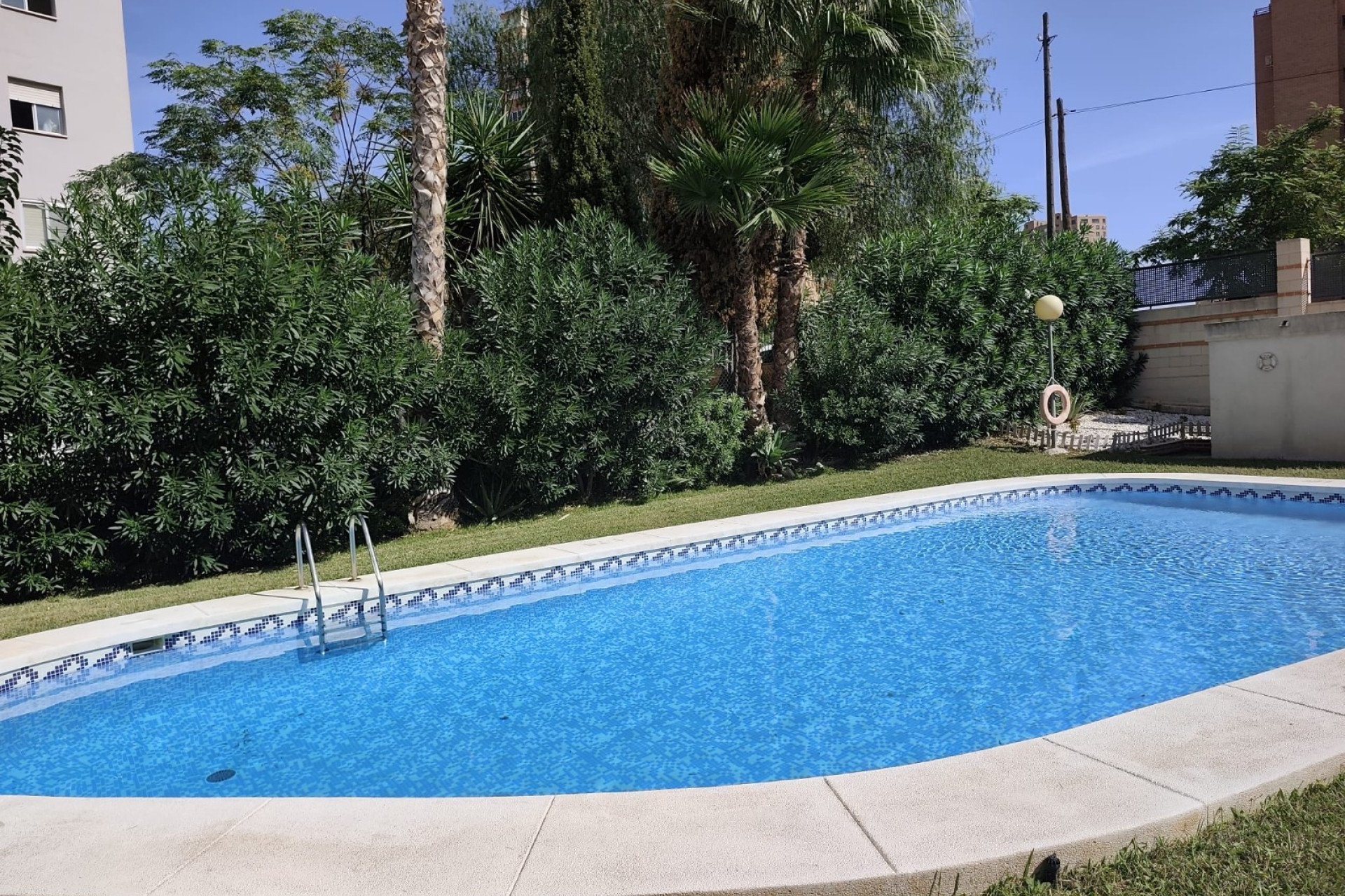Resale - Apartment / flat - Benidorm - Zona de Poniente