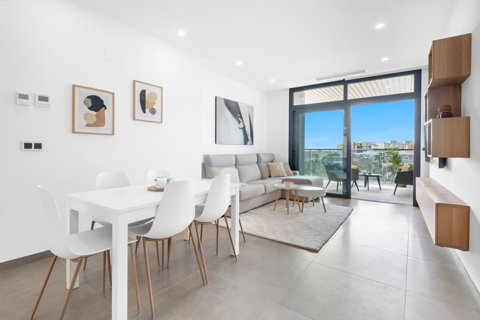 Resale - Apartment / flat - Benidorm - Zona de Poniente