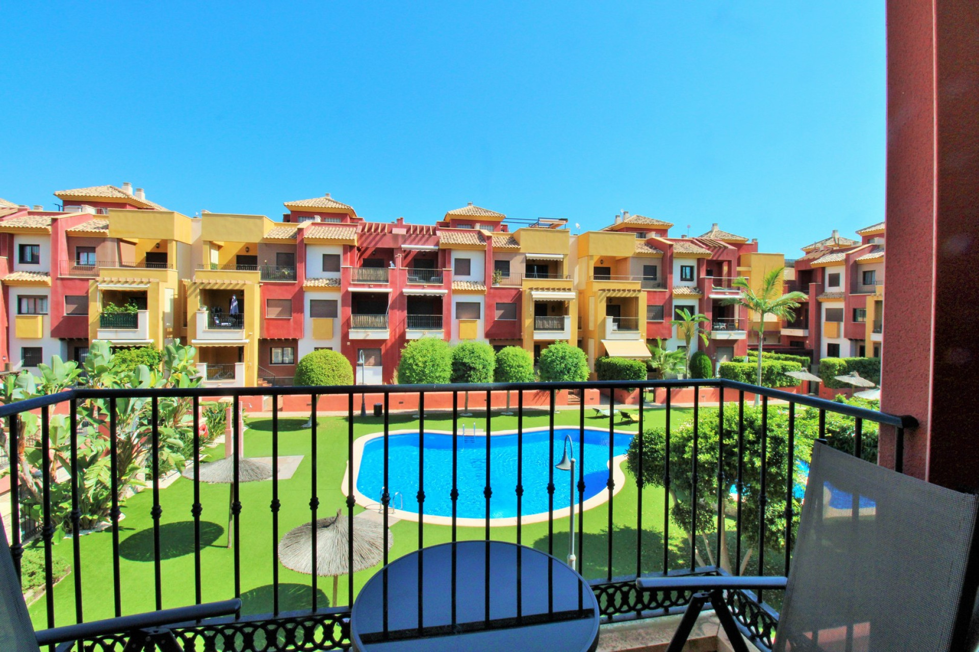 Resale - Apartment / flat - Cabo Roig