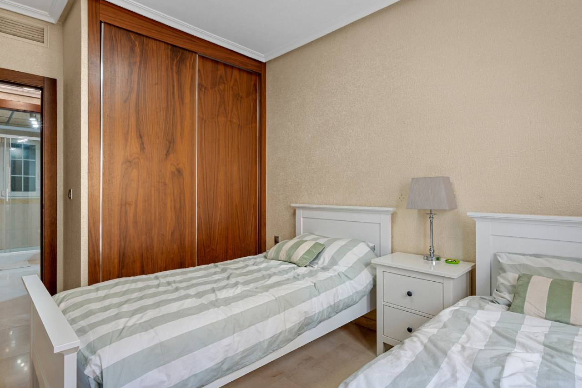 Resale - Apartment / flat - Cabo Roig