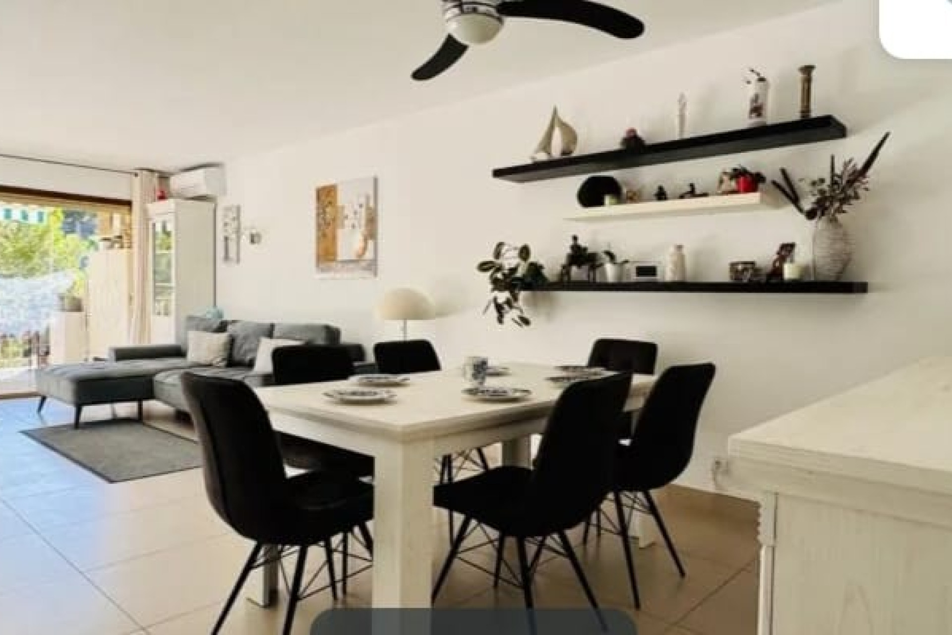 Resale - Apartment / flat - Cala Vinyes - Calvià