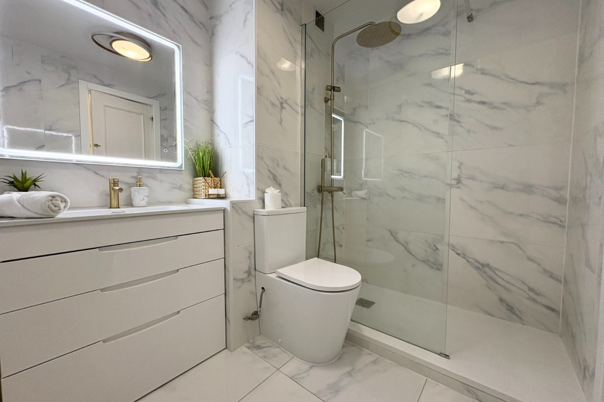 Resale - Apartment / flat - Denia - Dénia