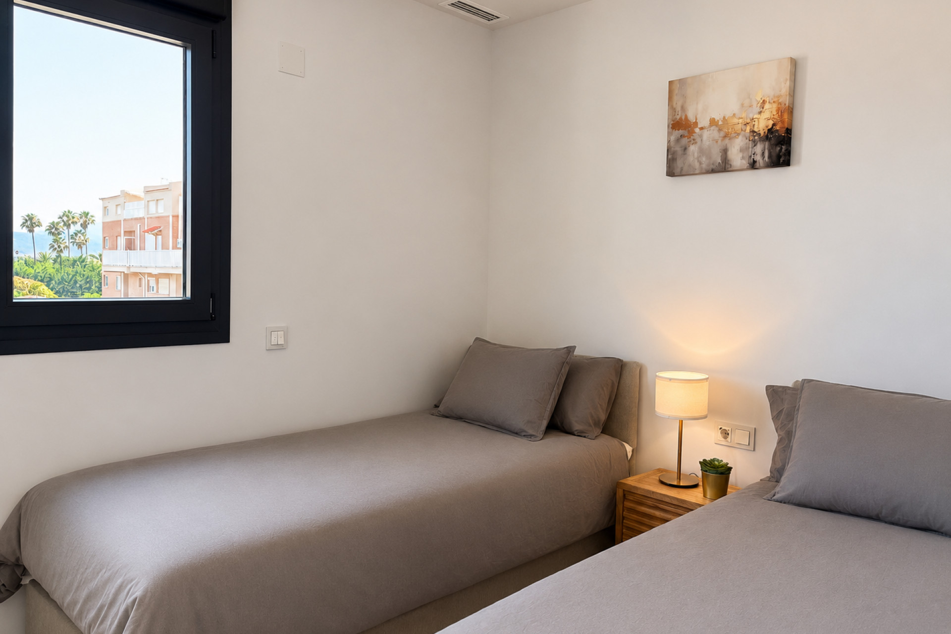 Resale - Apartment / flat - Denia - Les Marines - Las Marinas