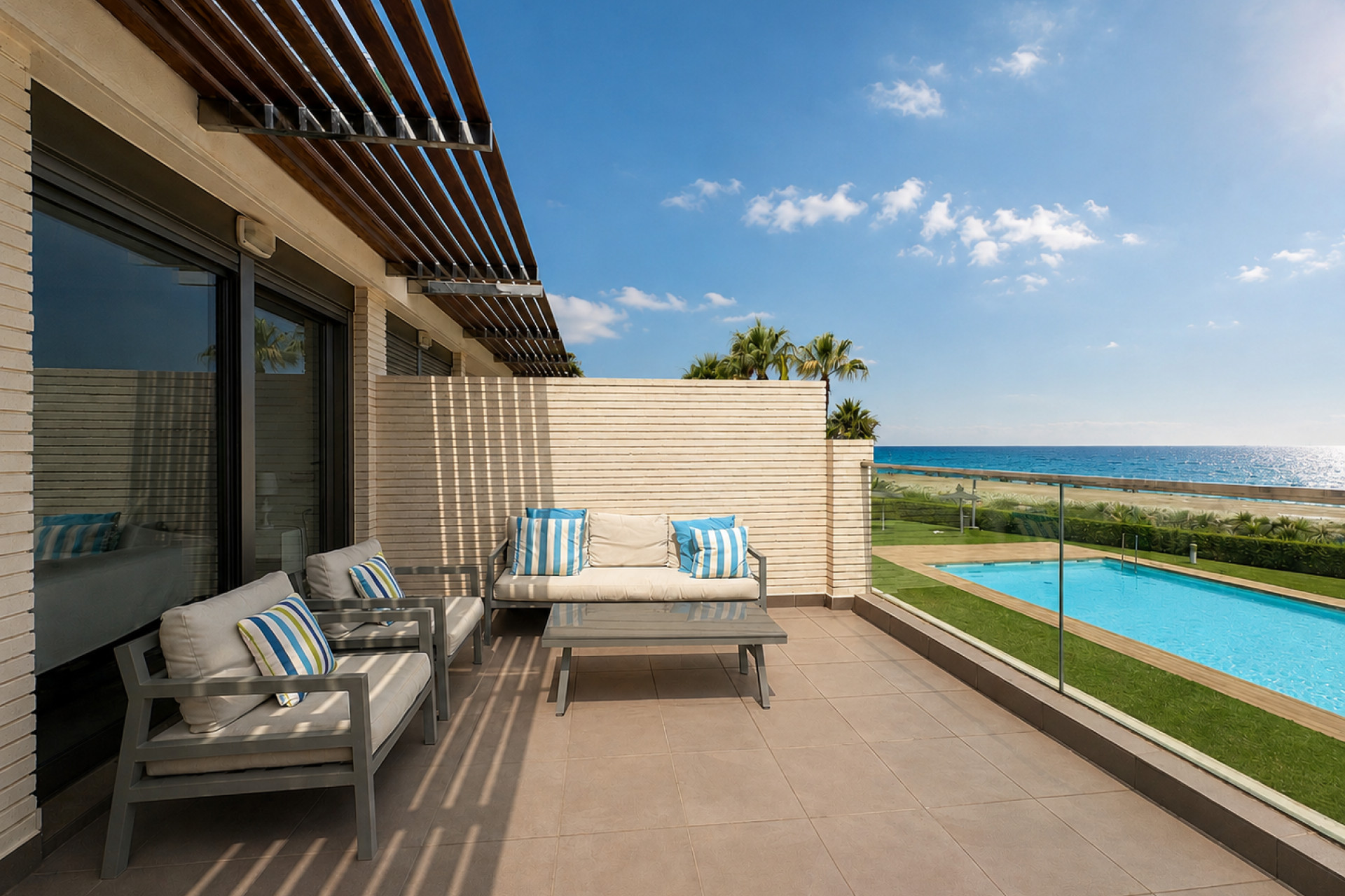Resale - Apartment / flat - Denia - Les Marines - Las Marinas