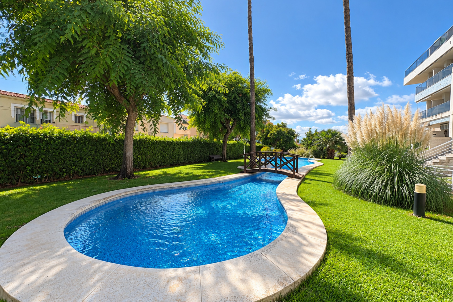 Resale - Apartment / flat - Denia - Les Marines - Las Marinas