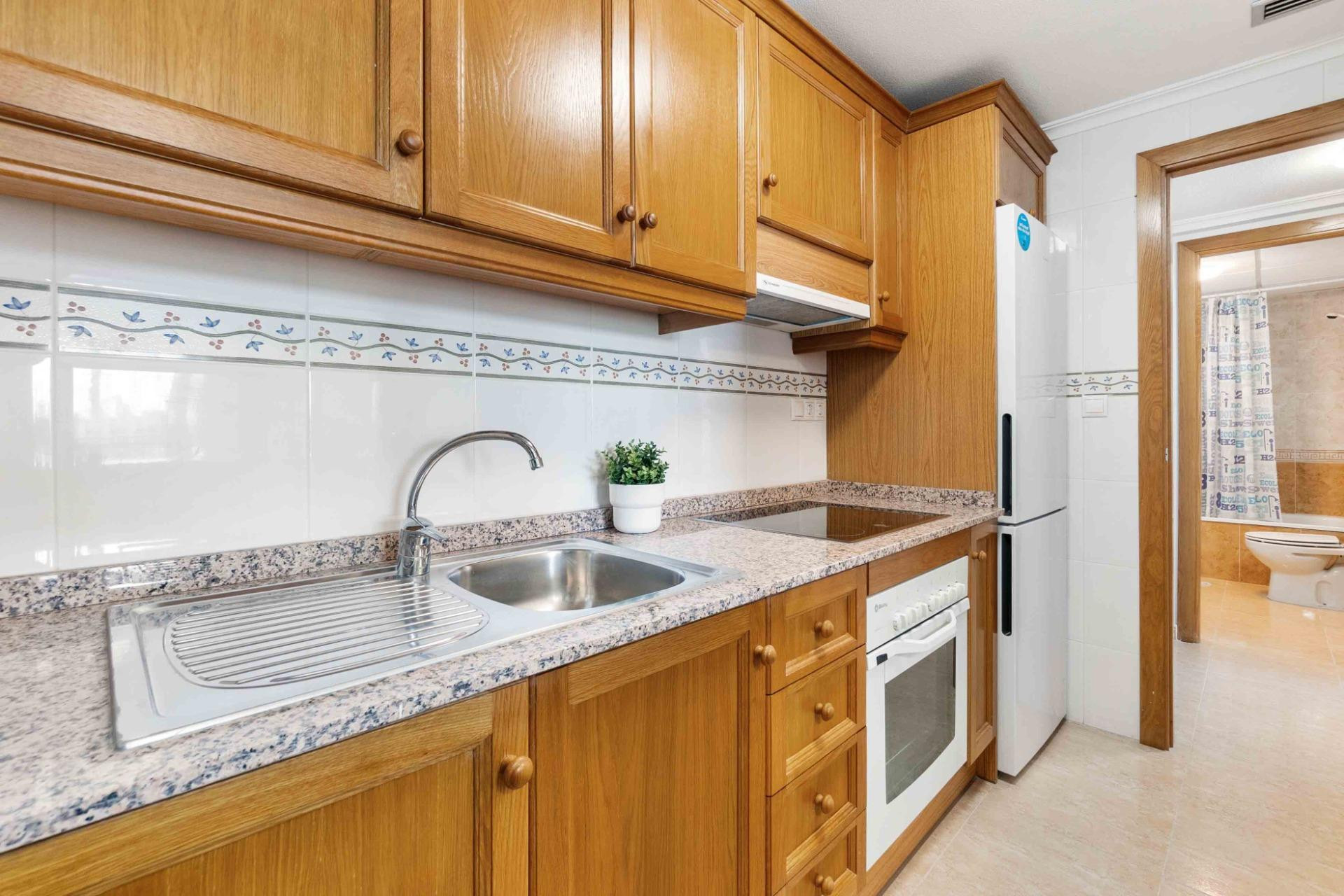 Resale - Apartment / flat - Guardamar del Segura - CENTRO